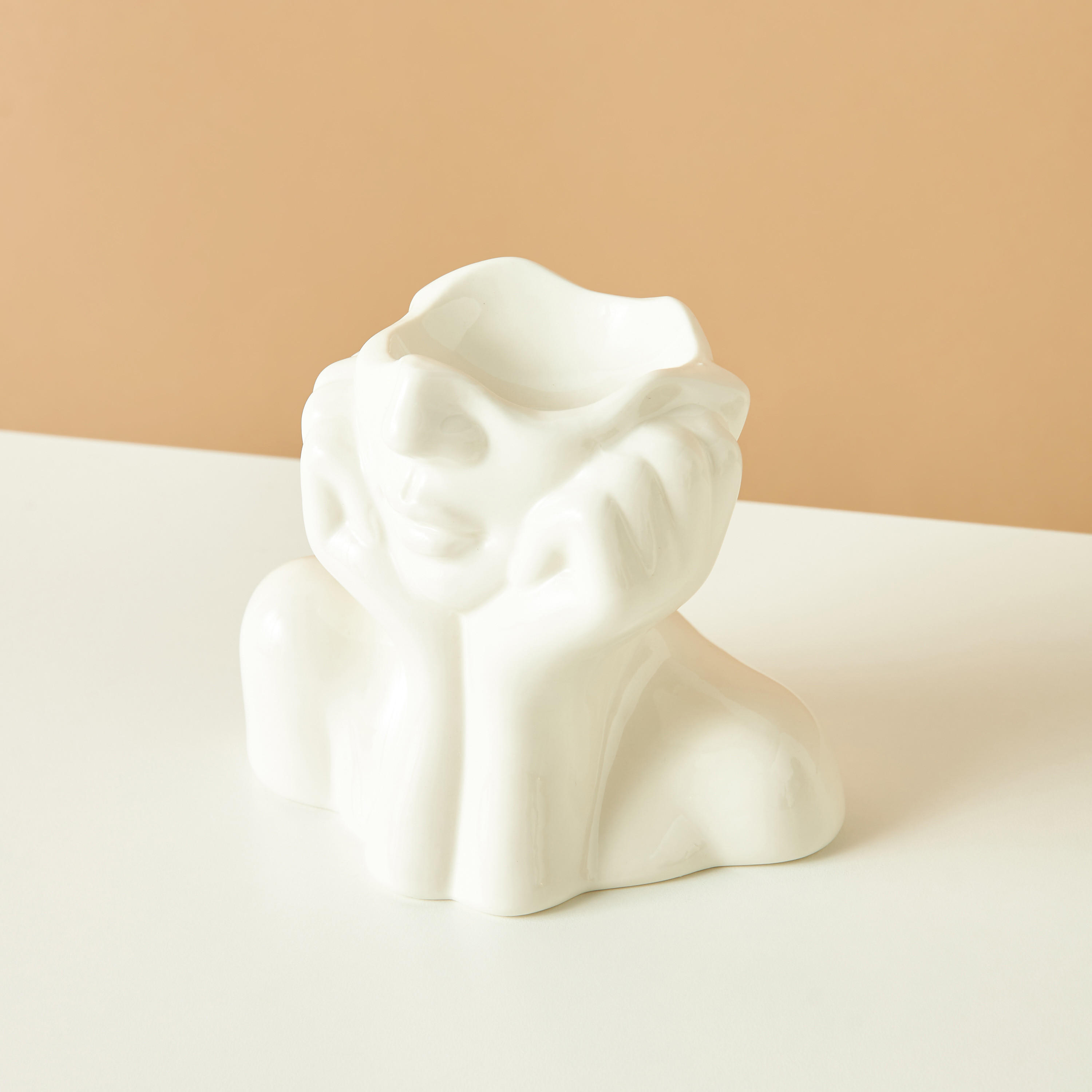 Face and Hand Shaped Porcelain Oil Burner - 14x8.7x12 cms-household-homefragrance-burners-image-2