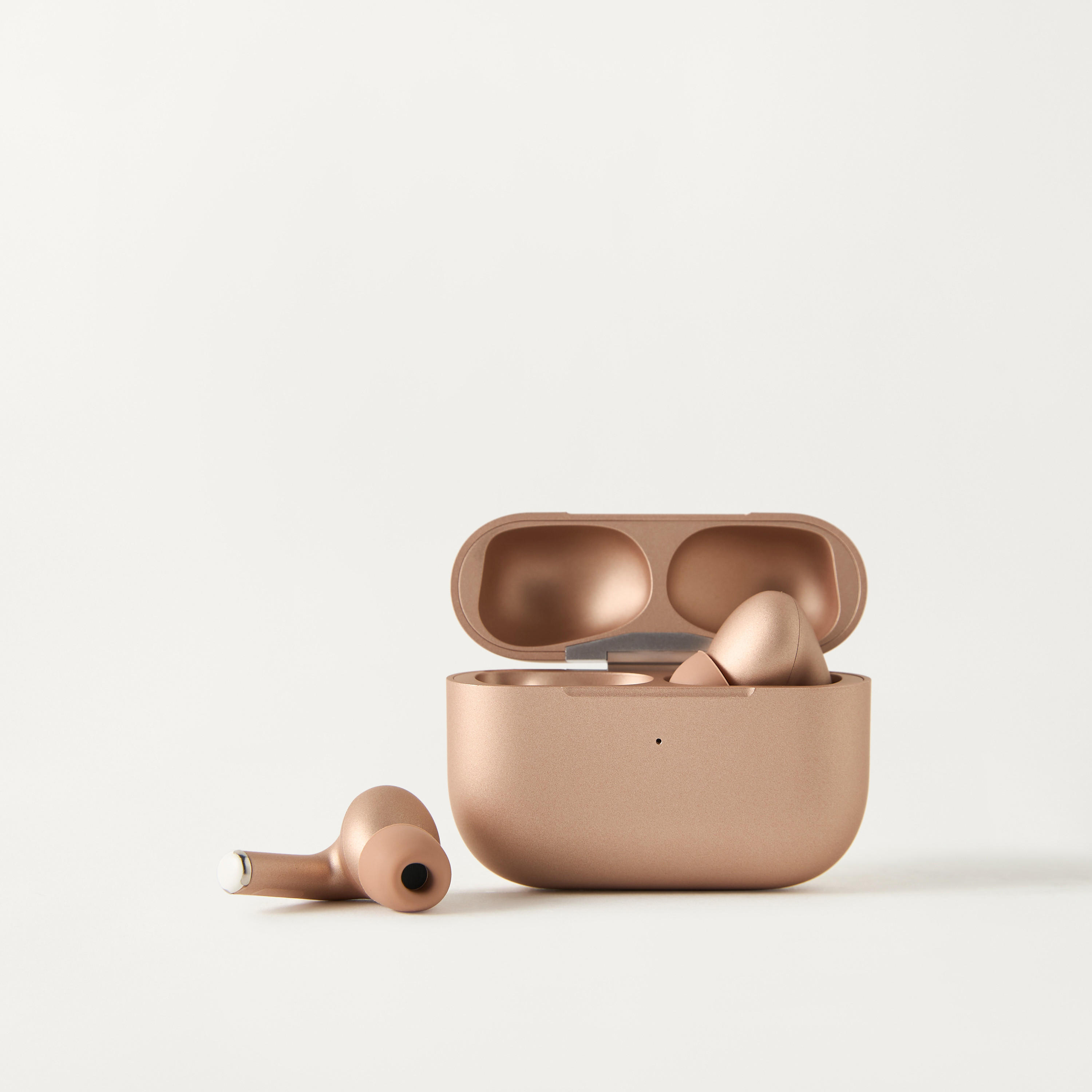 سماعات إن بودز برو 2 بخاصية إلغاء الضوضاء من دوما - 6.23x4.55x2.3 سم-electronics-headphonesandearphones-image-3