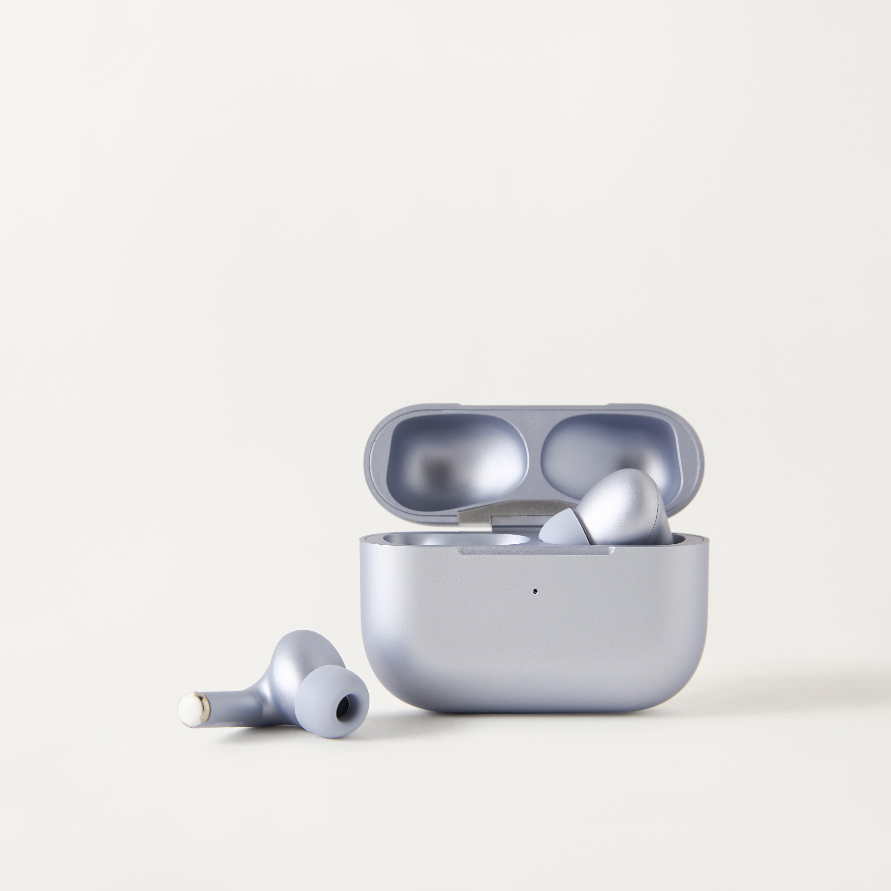 سماعات إن بودز برو 2 بخاصية إلغاء الضوضاء من دوما - 6.23x4.55x2.3 سم-electronics-headphonesandearphones-image-3