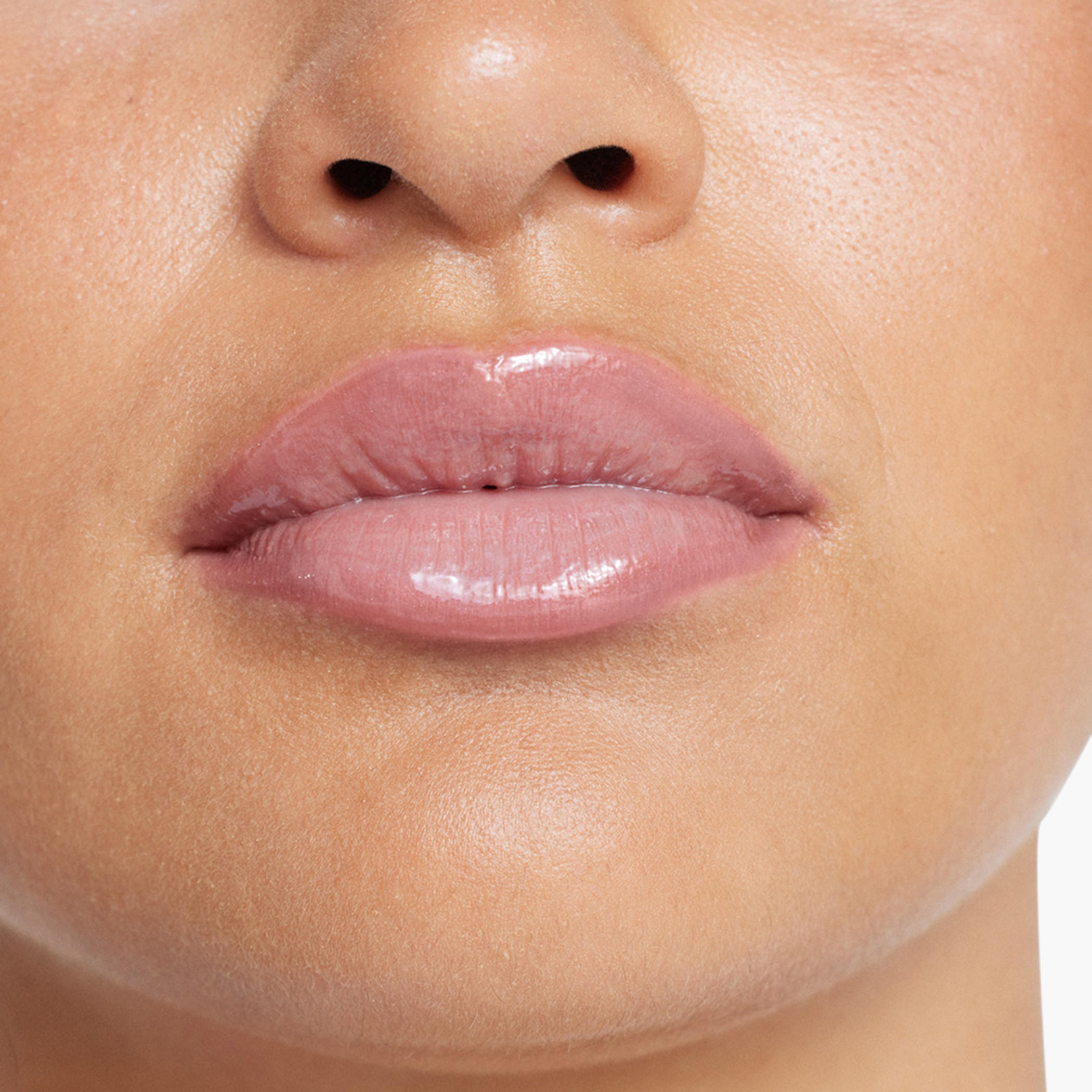 فيلر شفاه أيس بتأثير ممتلئ فوري 002 من غوش-beautyandpersonalcare-makeup-lips-lipglossesandbalms-image-6