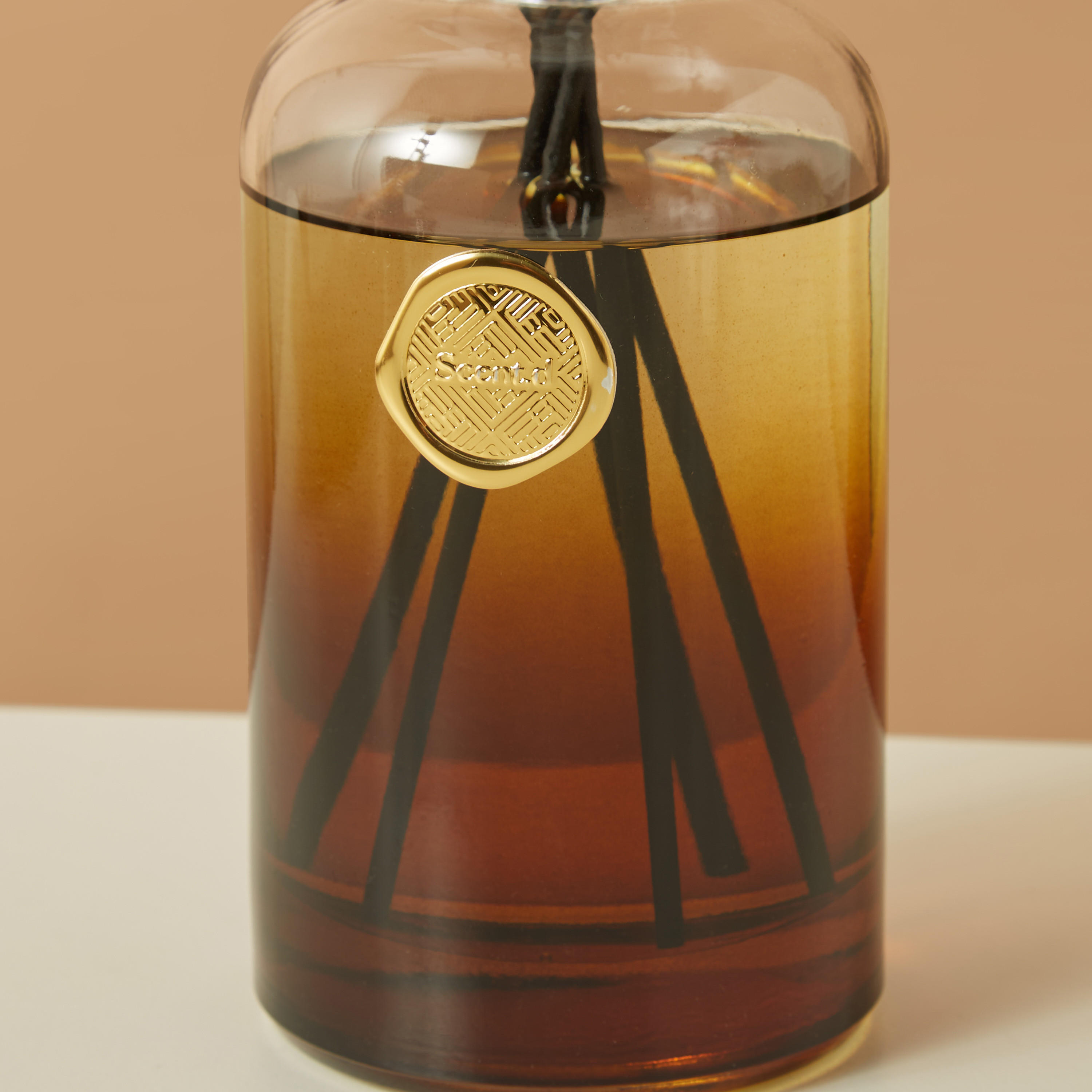 موّزع عطور ديزيرت ديون من سينت.د - 250 مل-household-homefragrance-reeddiffusers-image-4