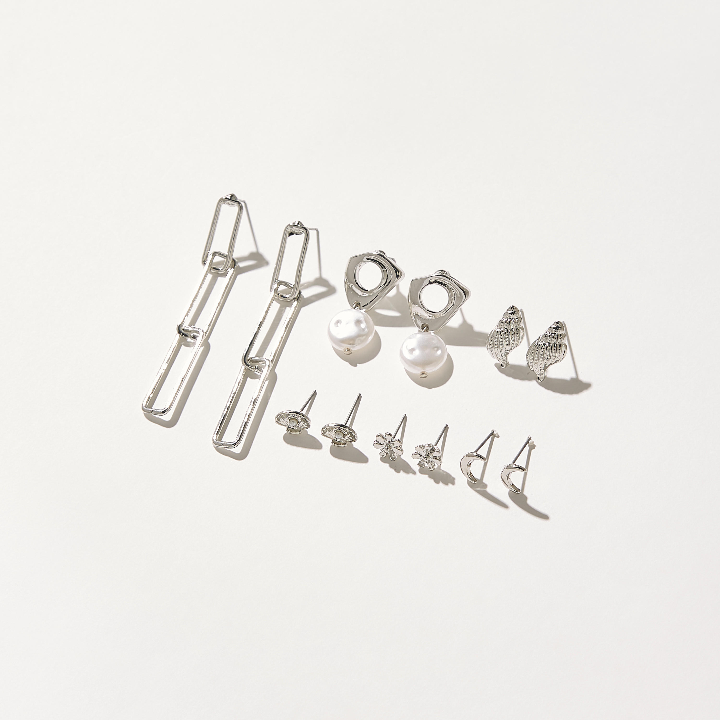 Stone Embellished Dangler Earrings with Pushback Closure-women-watchesandjewellery-jewellery-earrings-image-2