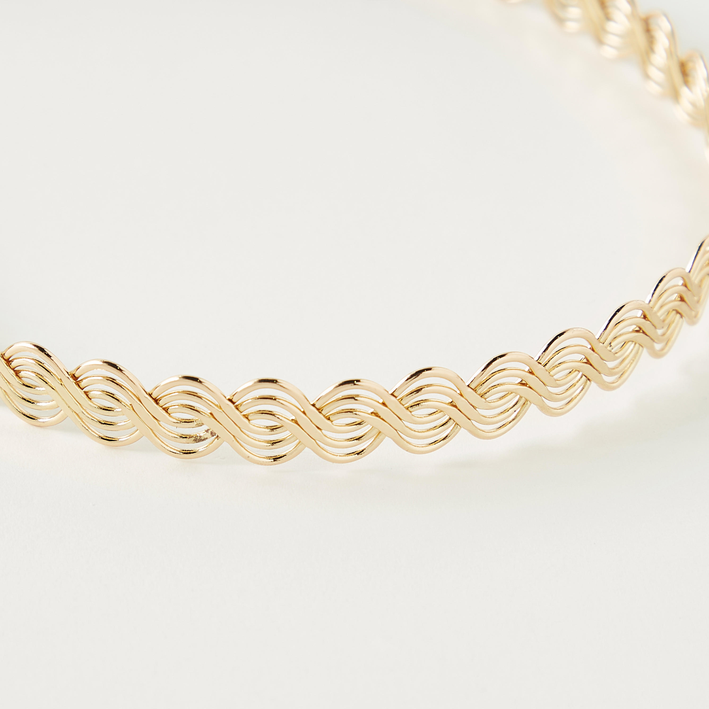 Textured Metallic Hairband-women-hairaccessories-bands-image-3