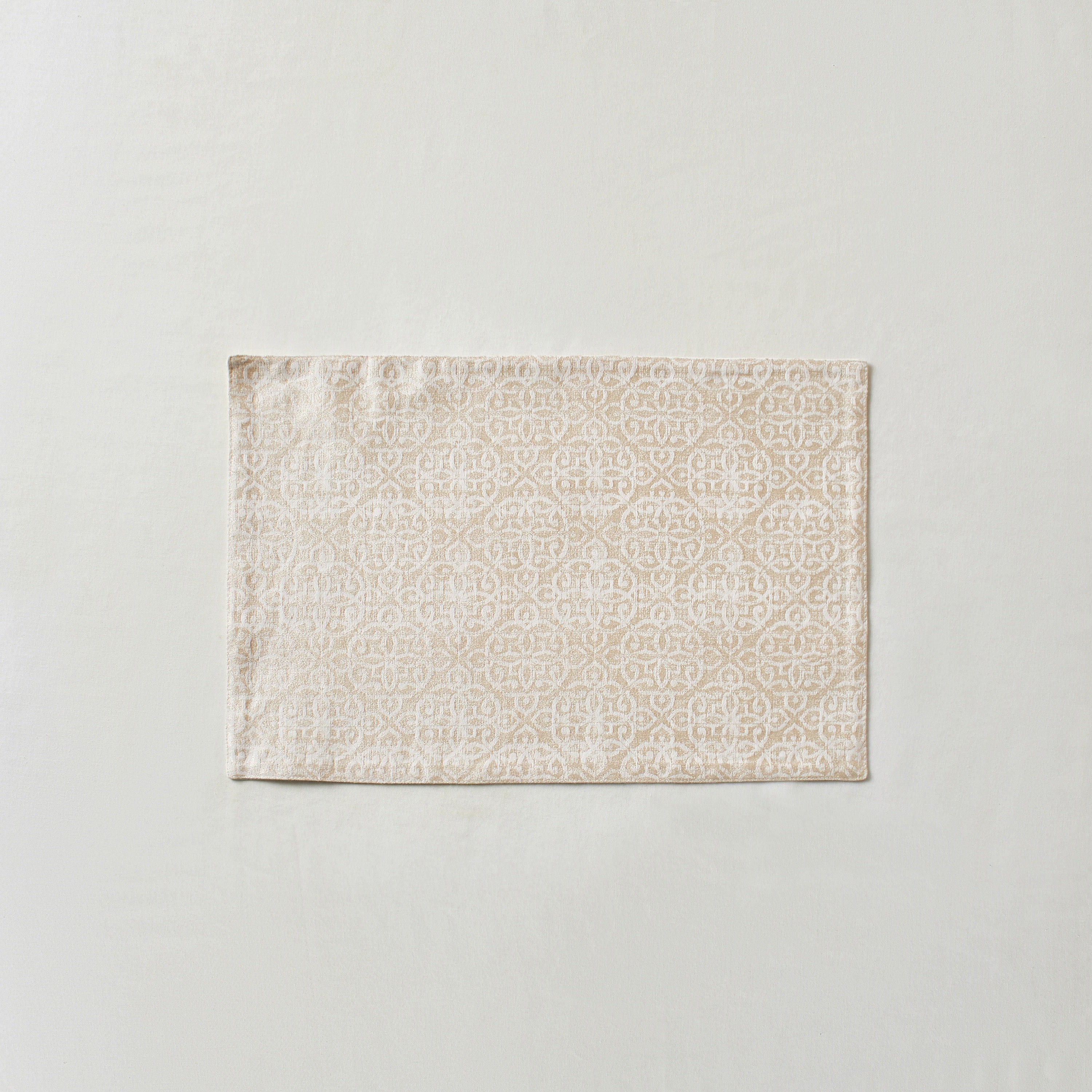 Damask 2-Piece Jacquard Placemat Set - 45x30 cms-household-dining-tablelinen-placemats-image-3