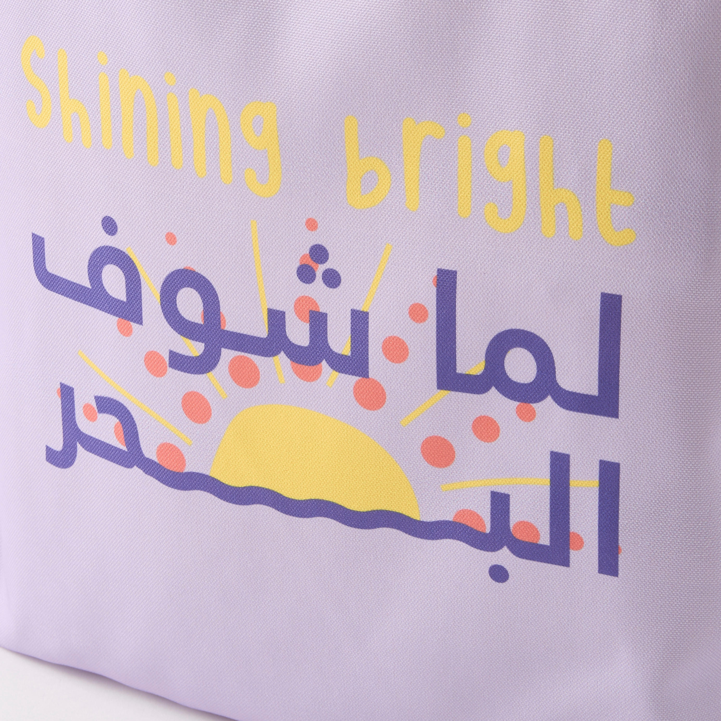 شنطة تسوق بمقابض مزدوجة وطبعات شعار-women-bagsandwallets-handbags-image-3
