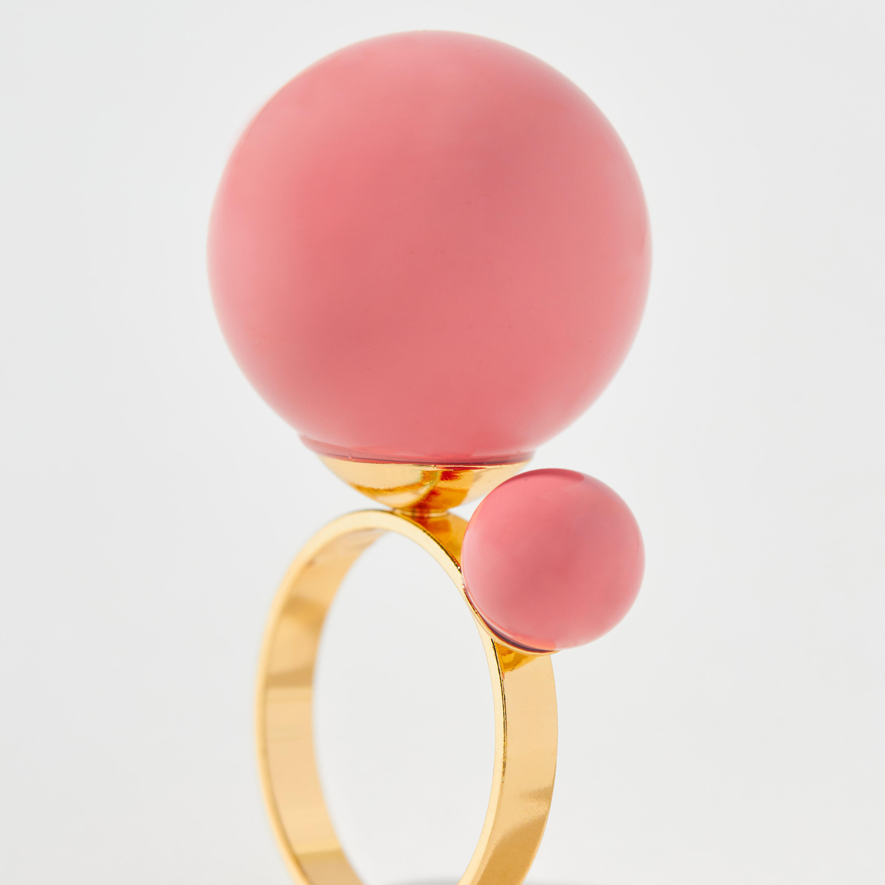 خاتم مزين بالأزهار من ميستوتس-women-watchesandjewellery-jewellery-rings-image-3