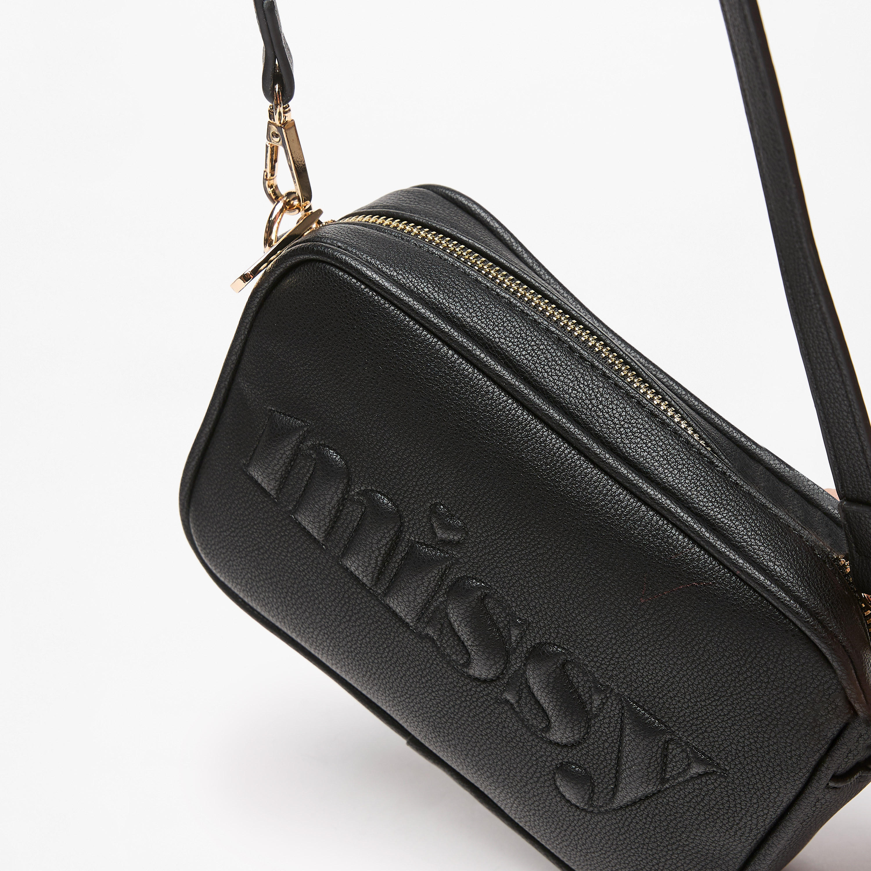 شنطة كروس بودي بحزام كتف قابل للتعديل وتفاصيل شعار من ميسي-women-bagsandwallets-handbags-image-7