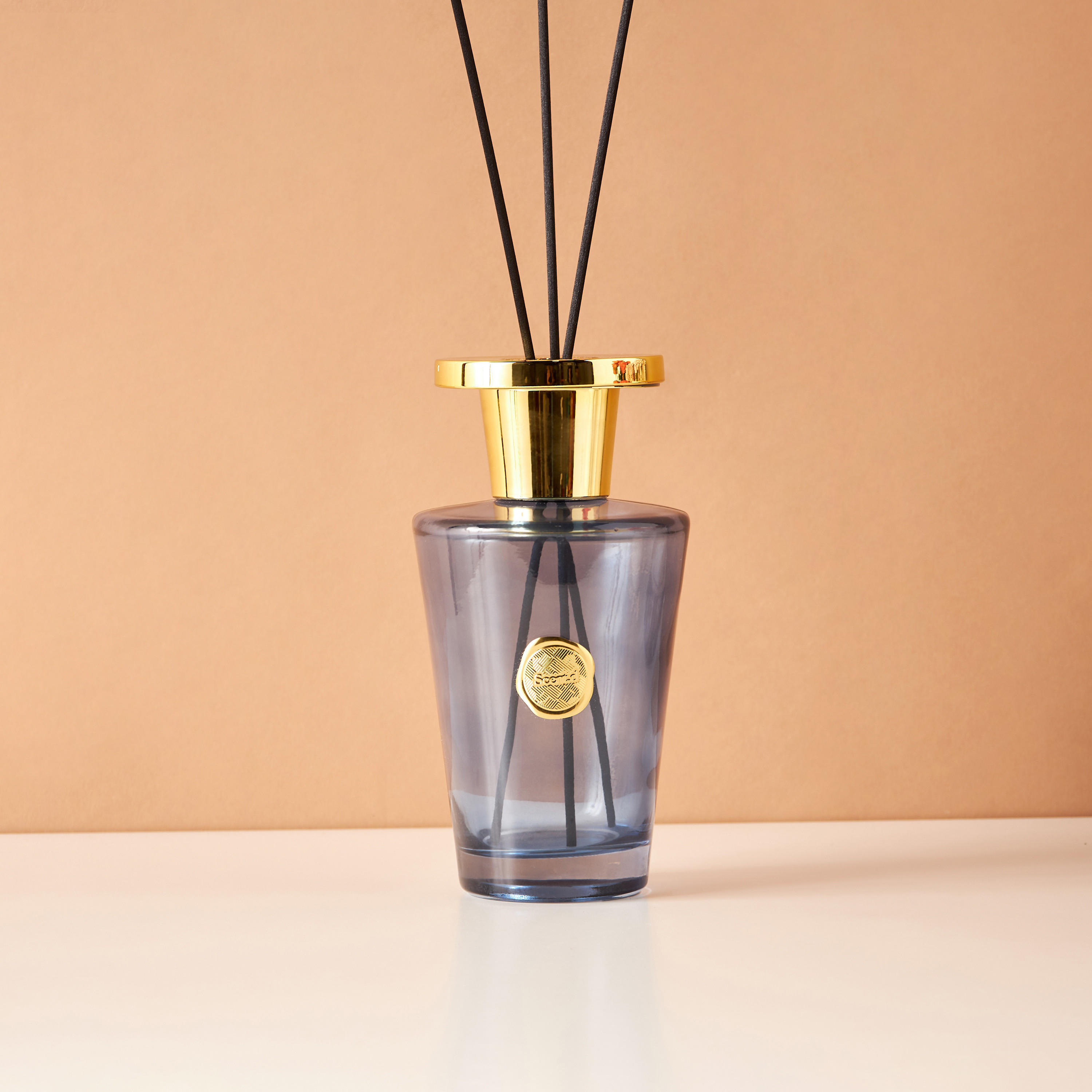 Scent.d Oud Supreme Reed Diffuser - 1 L-household-homefragrance-reeddiffusers-image-2