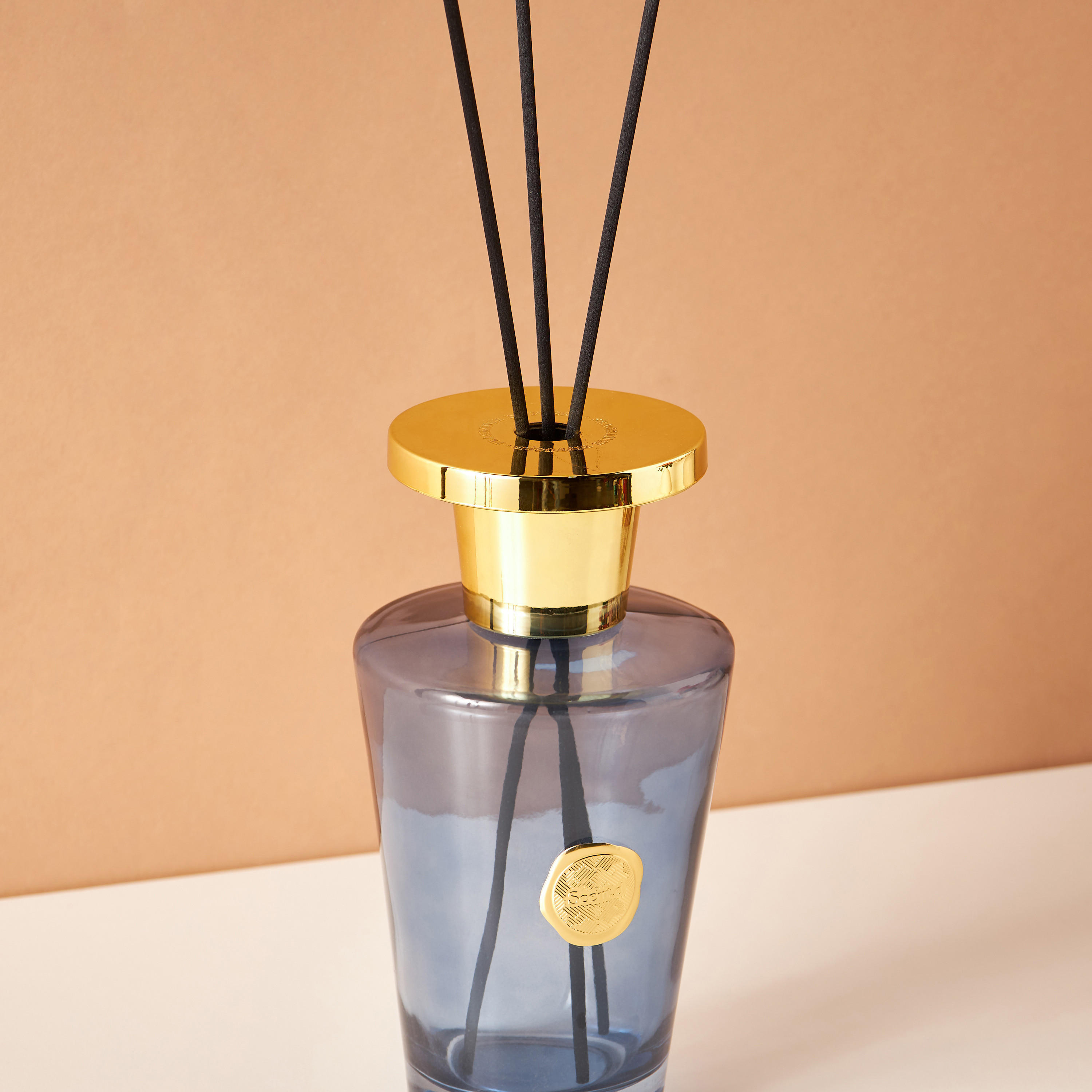 Scent.d Oud Supreme Reed Diffuser - 1 L-household-homefragrance-reeddiffusers-image-3
