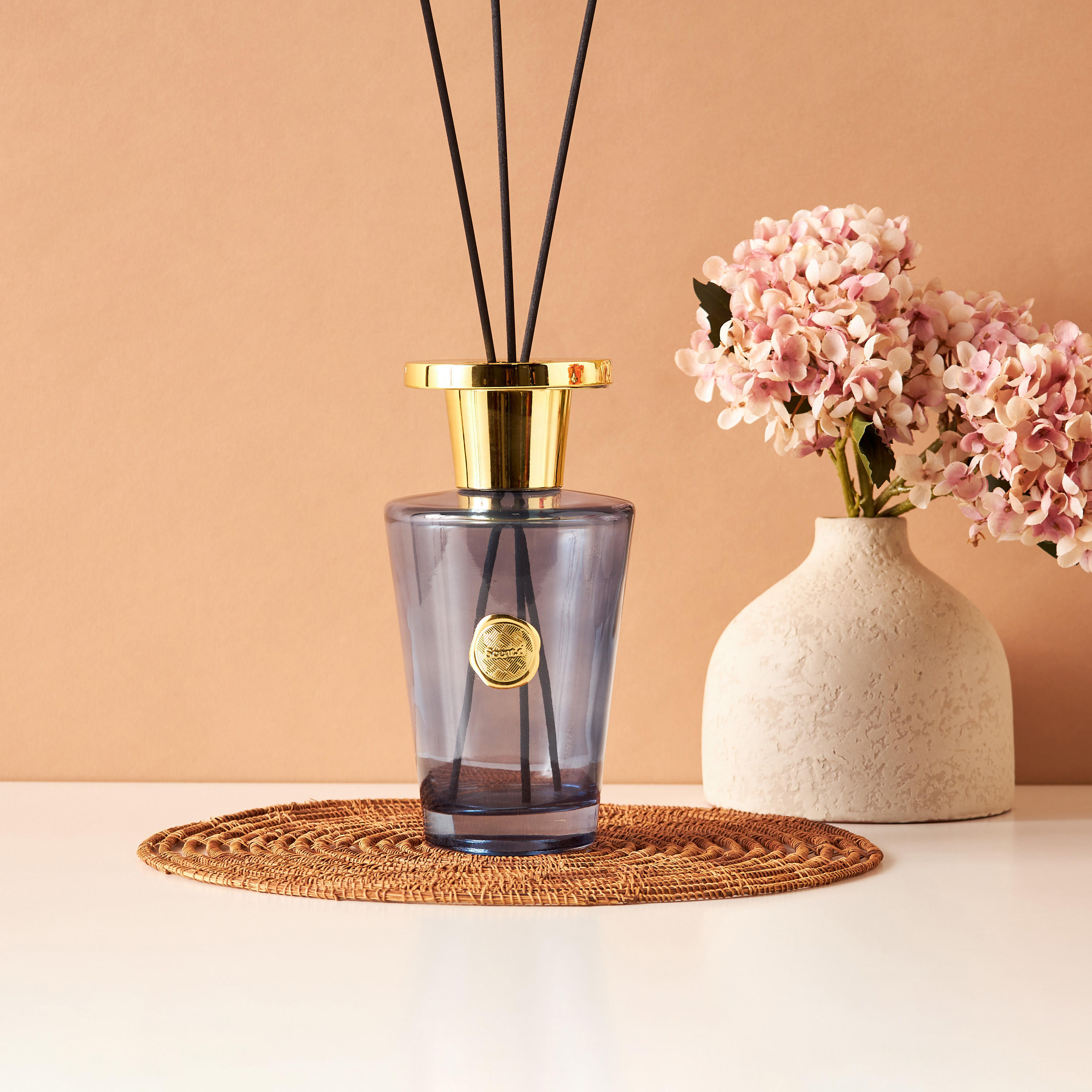 Scent.d Oud Supreme Reed Diffuser - 1 L-household-homefragrance-reeddiffusers-image-4