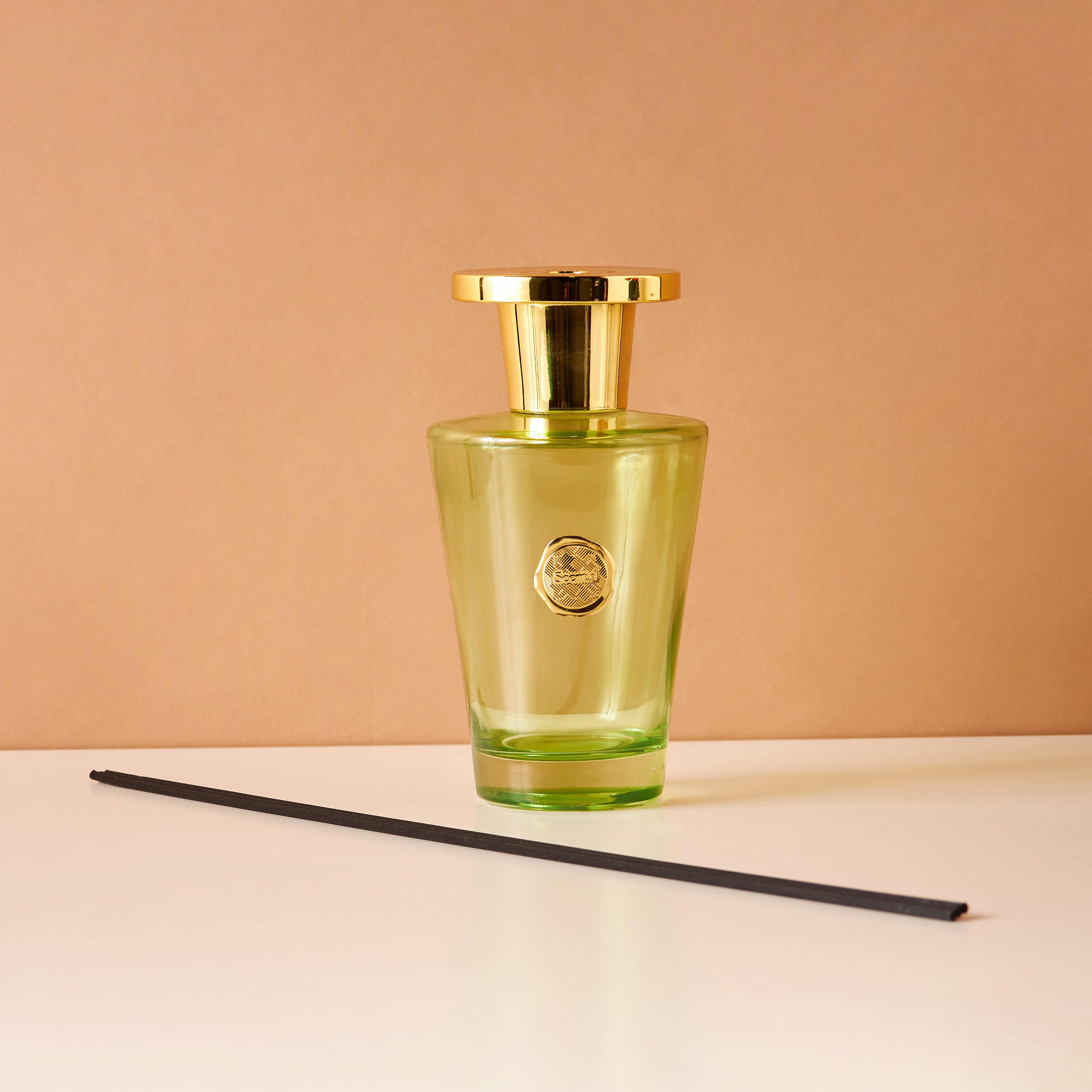 Scent.d Oud Supreme Reed Diffuser - 1 L-household-homefragrance-reeddiffusers-image-1