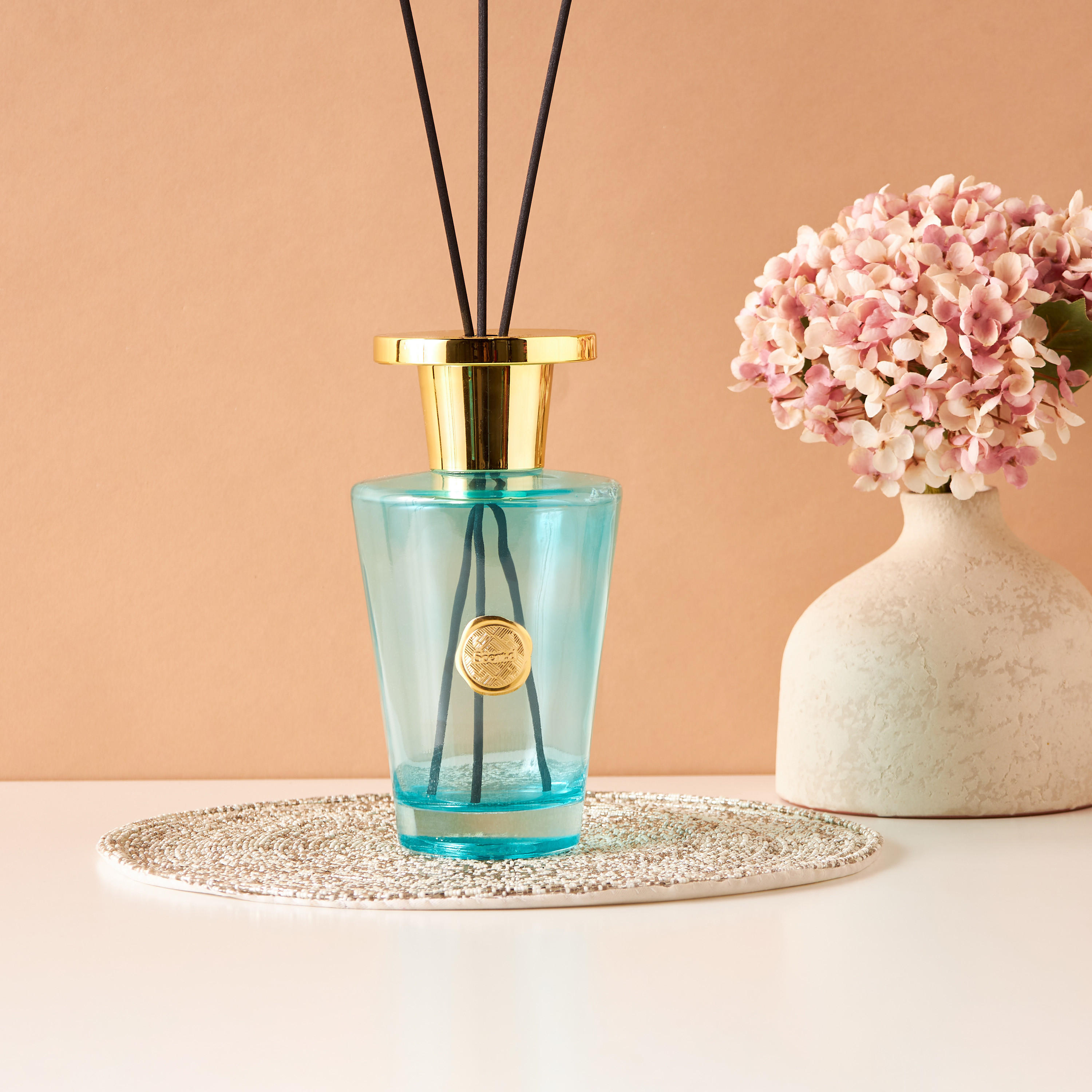 Scent.d Oud Supreme Reed Diffuser - 1 L-household-homefragrance-reeddiffusers-image-4