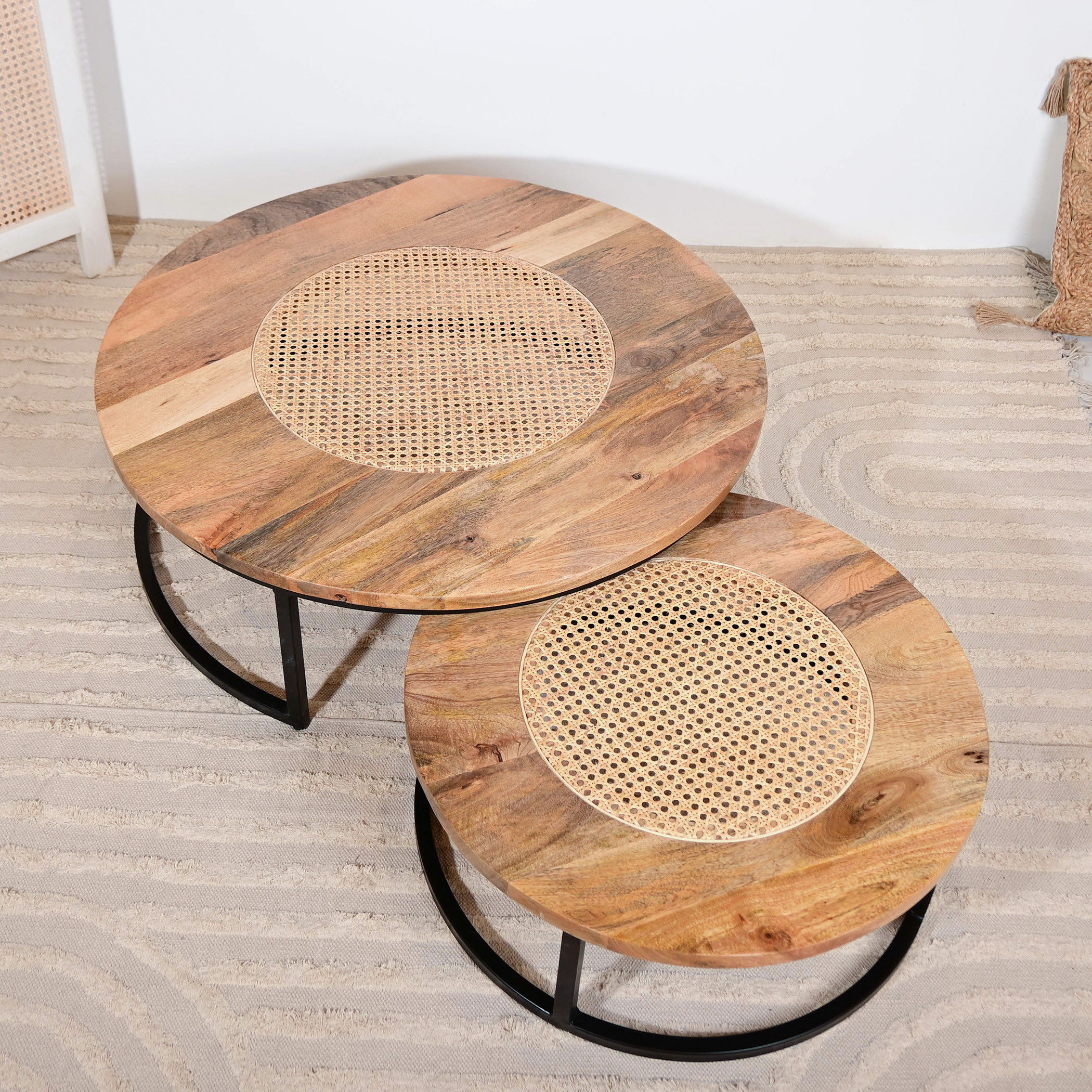 Home Carving Mango Wood Top Nesting Table with Trestle Base - Set of 2-furniture-livingroom-nestoftables-image-4