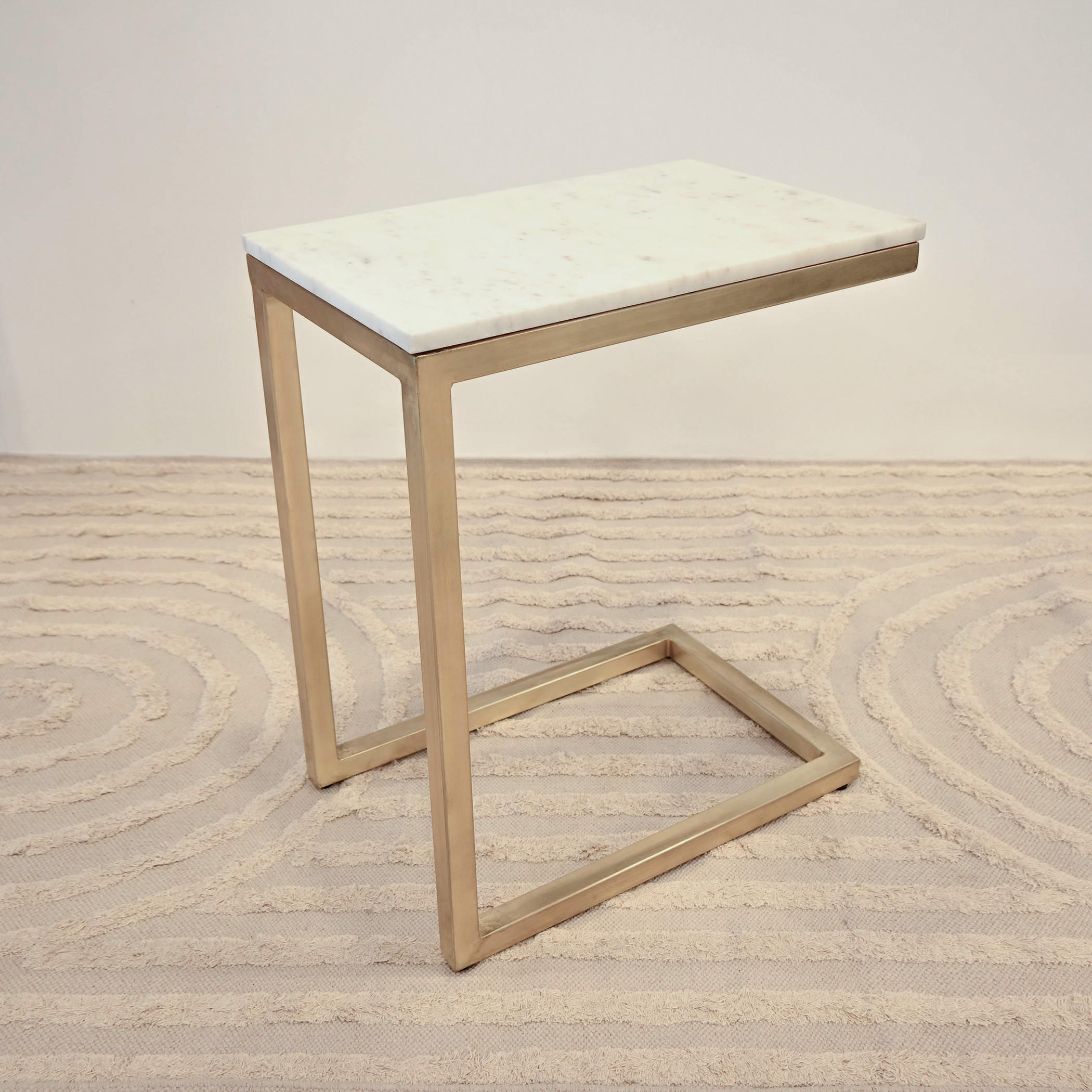 طاولة جانبية بسطح رخامي من هوم كارفينج - 46x30x56 سم-furniture-livingroom-sideandendtables-image-2