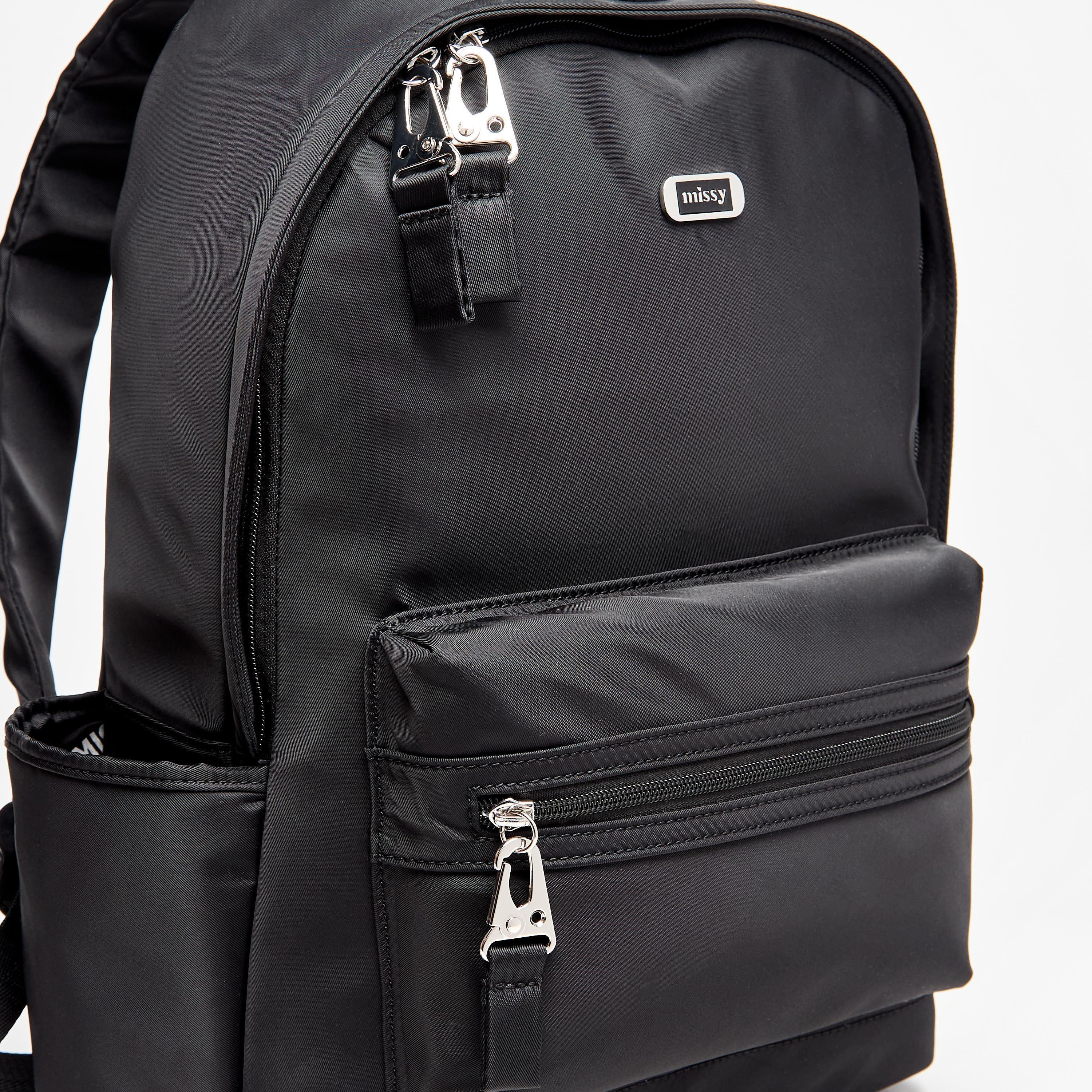 شنطة ظهر سادة بحمّالات قابل للتعديل وسحاب إغلاق من ميسي-men-bags-image-5