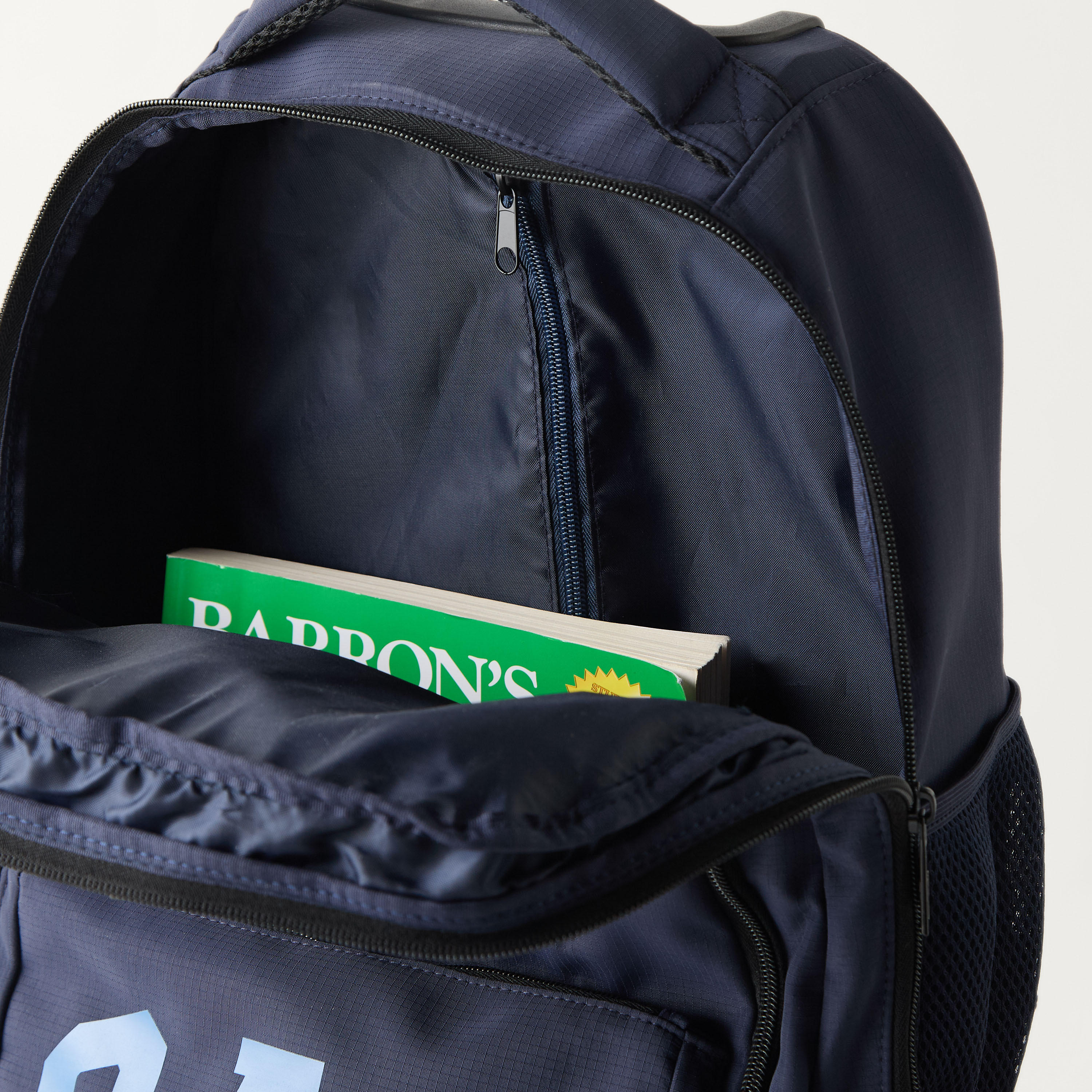 شنطة ظهر ترولي 18 بوصة بمقبض قابل للسحب وطبعات شعار من جاب- 30x16x46 سم-school-bagsandbackpacks-trolleybags-image-6