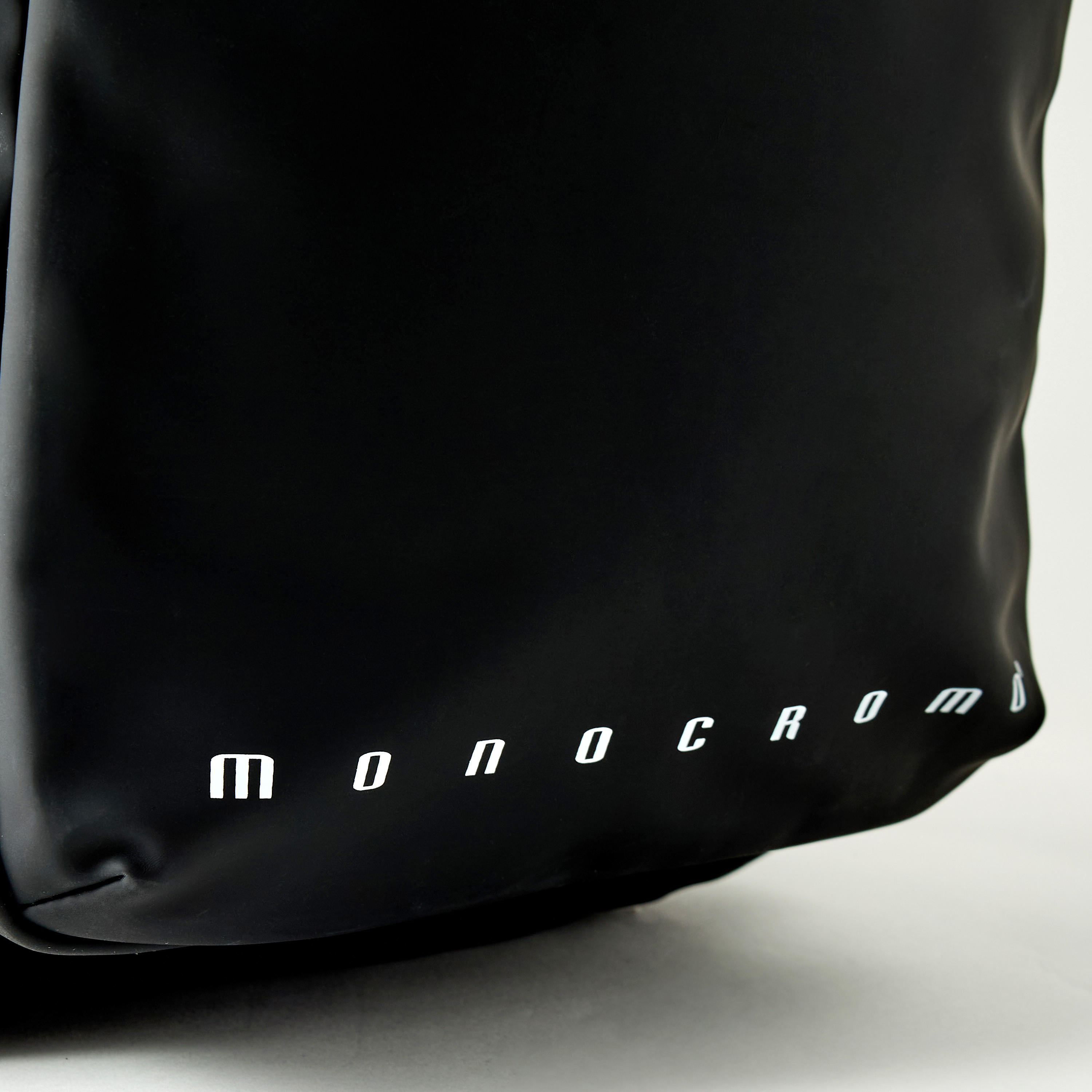 شنطة ظهر بحزام قابل للتعديل وطبعات شعار-school-bagsandbackpacks-backpacks-image-4