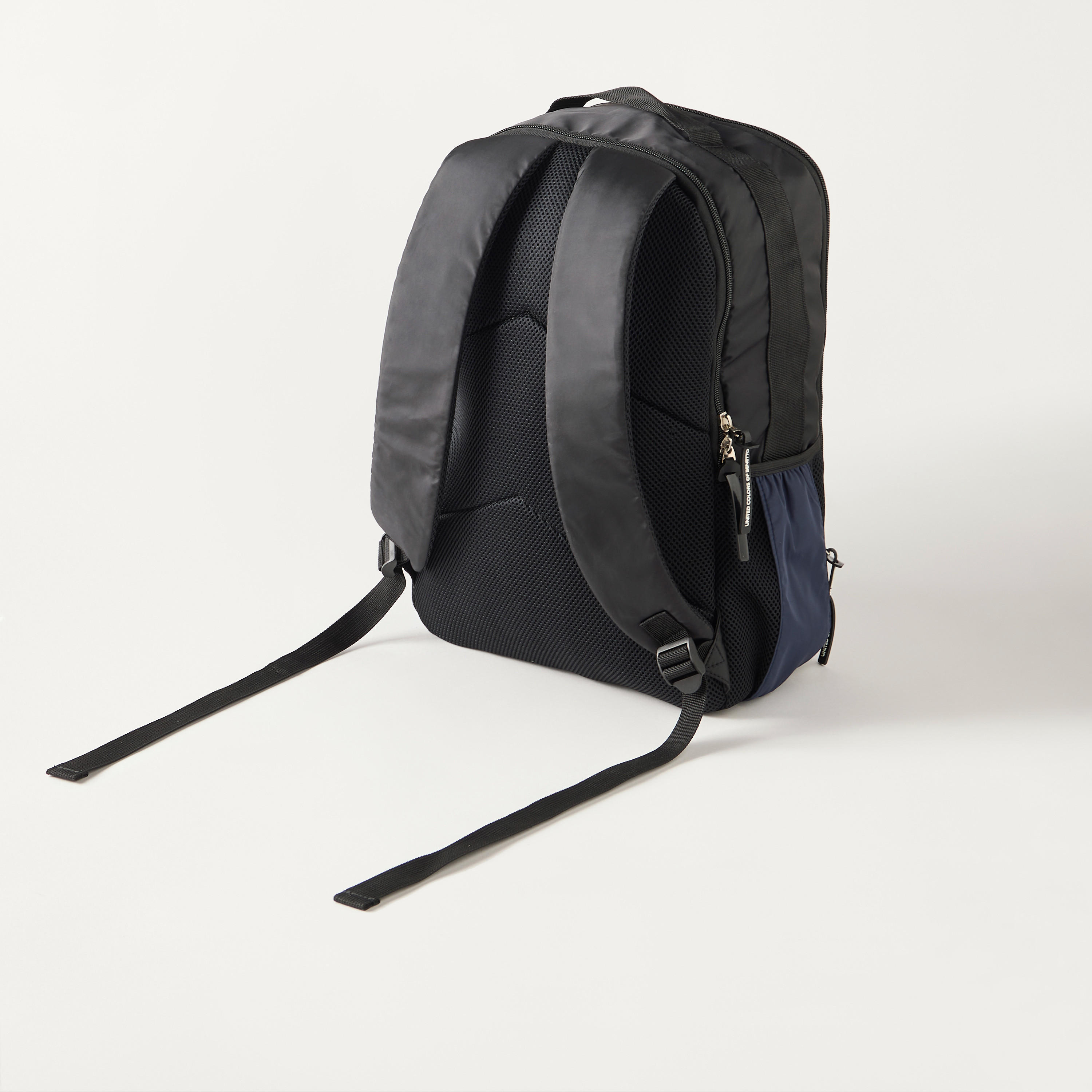 UCB Solid 18-inch Backpack with Adjustable Straps - 28x15x43 cms-school-bagsandbackpacks-backpacks-image-4