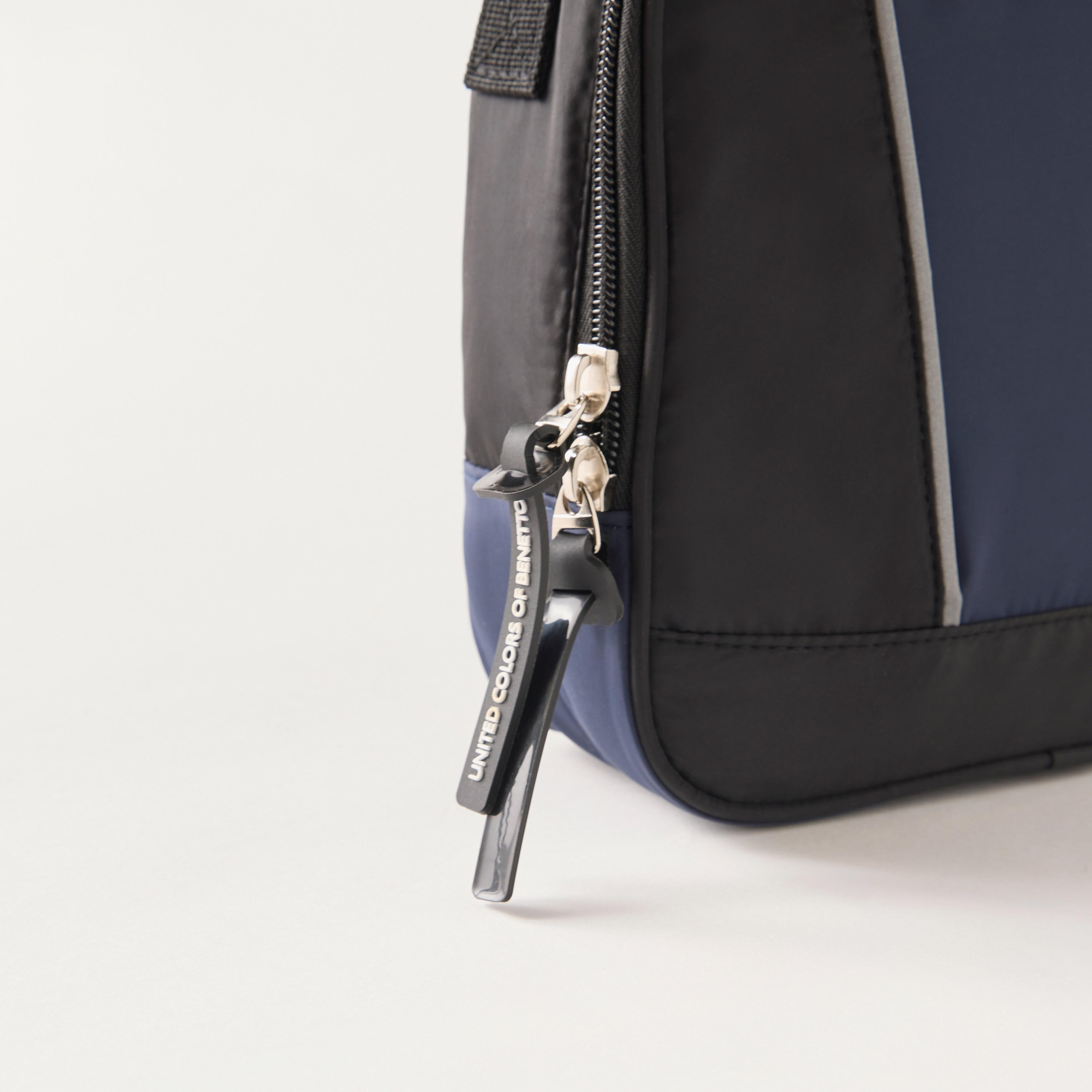 UCB Solid Lunch Bag with Adjustable Strap and Zip Closure-school-lunchessentials-lunchbags-image-3