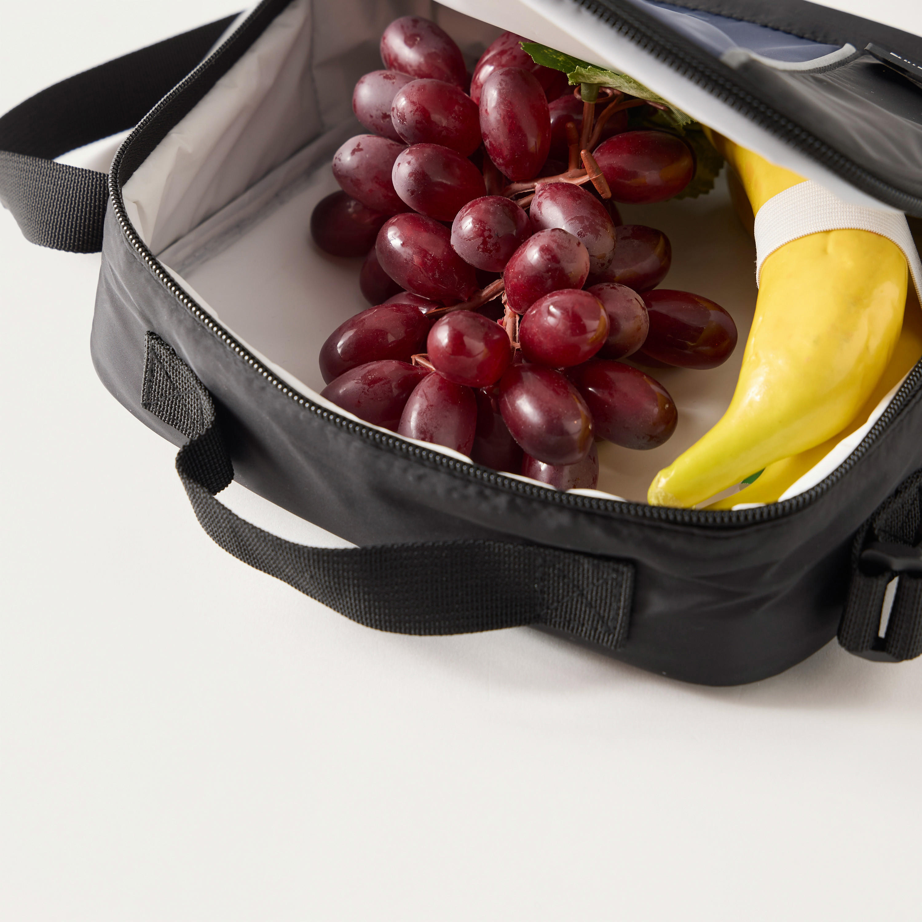 UCB Solid Lunch Bag with Adjustable Strap and Zip Closure-school-lunchessentials-lunchbags-image-6