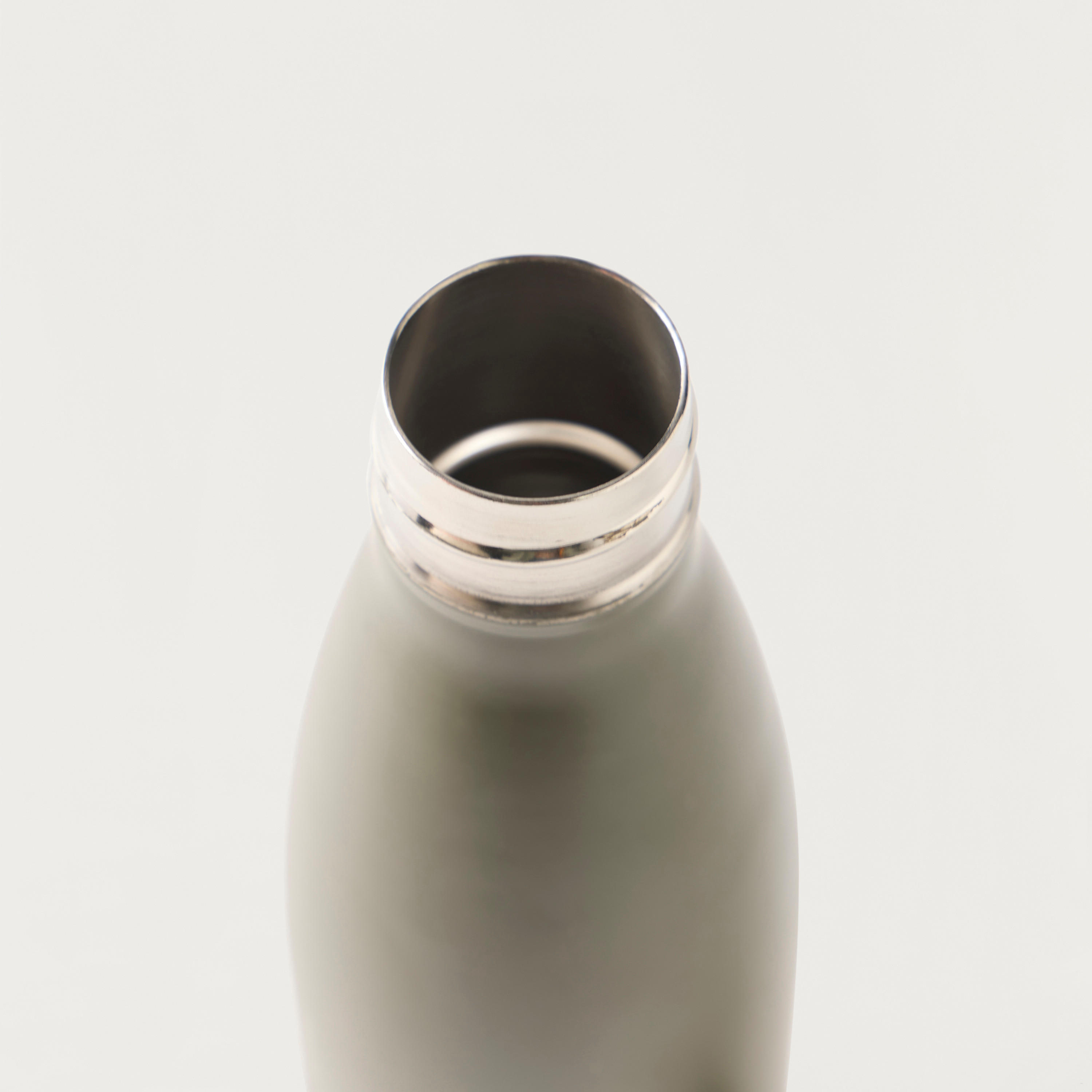 UCB Solid Stainless Steel Water Bottle - 500 ml-school-waterbottles-image-4