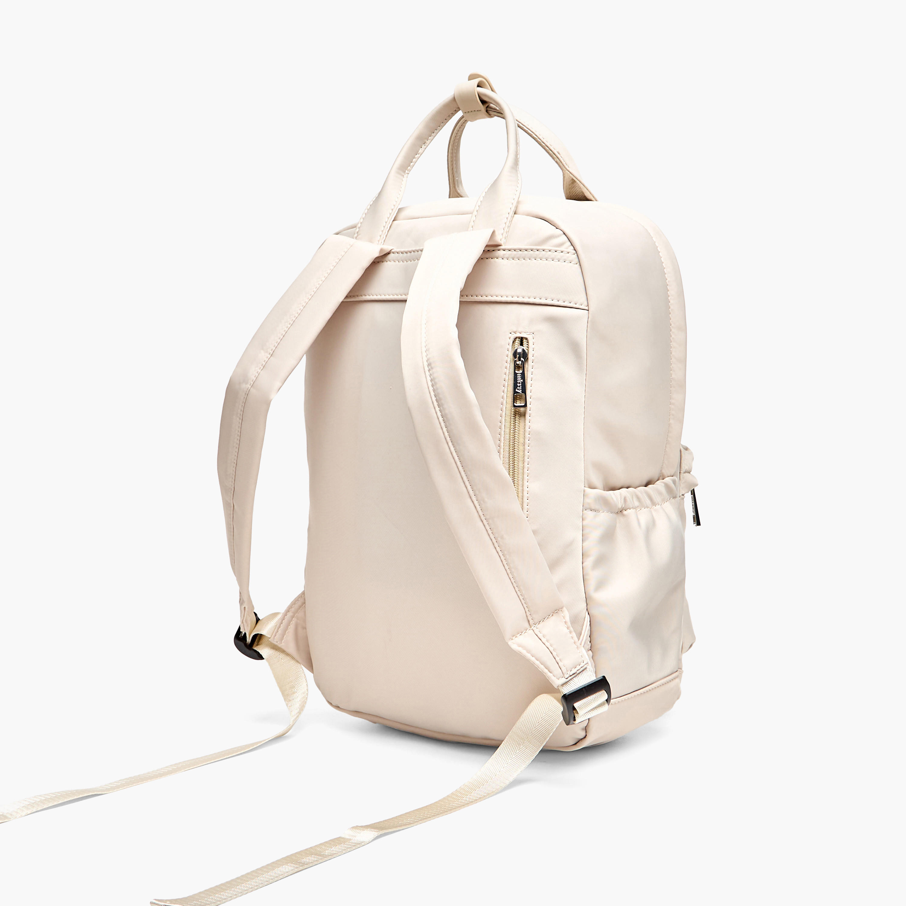 شنطة ظهر بحمالات قابلة للتعديل وسحّاب إغلاق وزخارف شعار من ميسي - 12x41x30 سم-women-bagsandwallets-backpacks-image-3