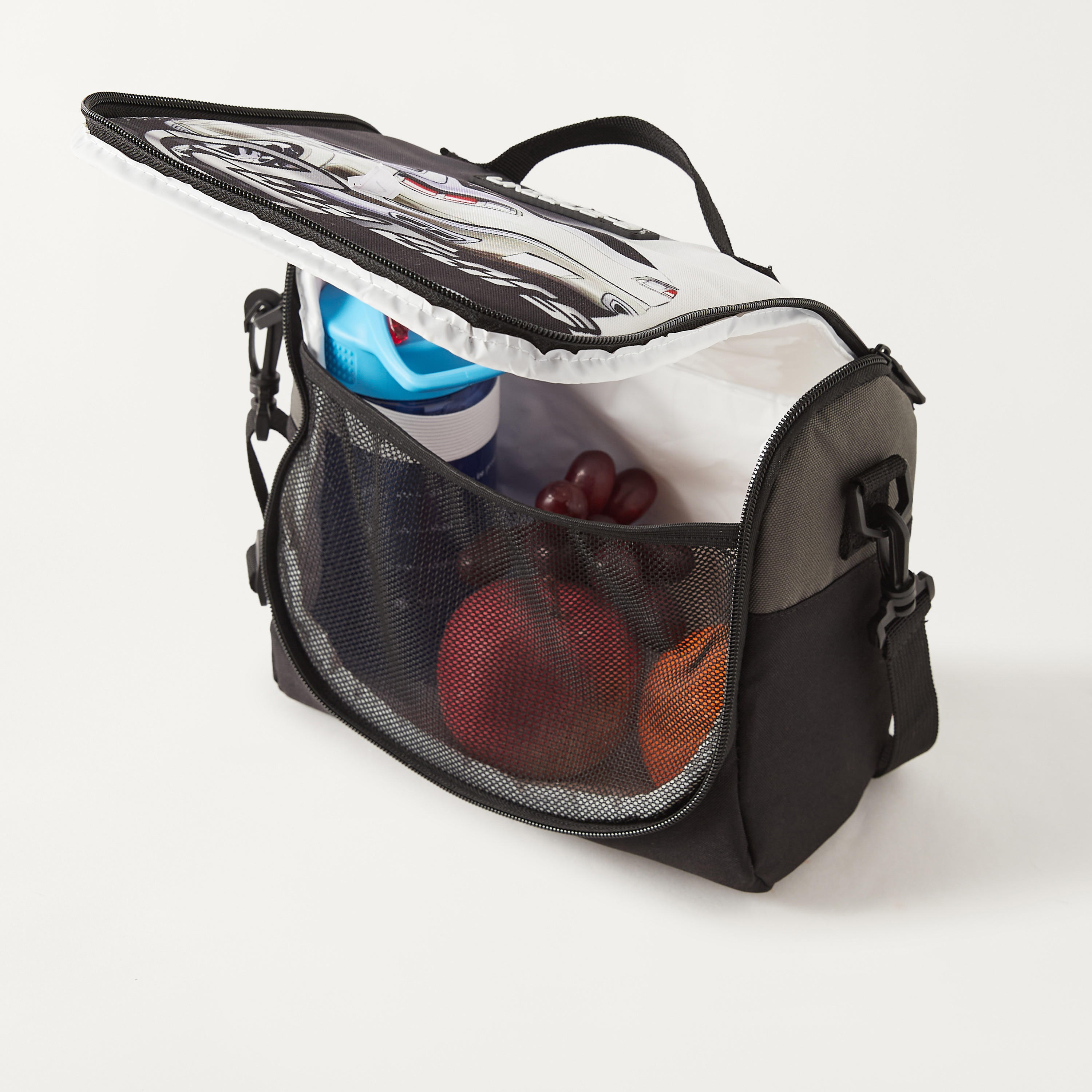 شنطة غداء بحمالات قابلة للتعديل وسحاب إغلاق بطبعات من يونيك - 1-school-lunchessentials-lunchbags-image-6