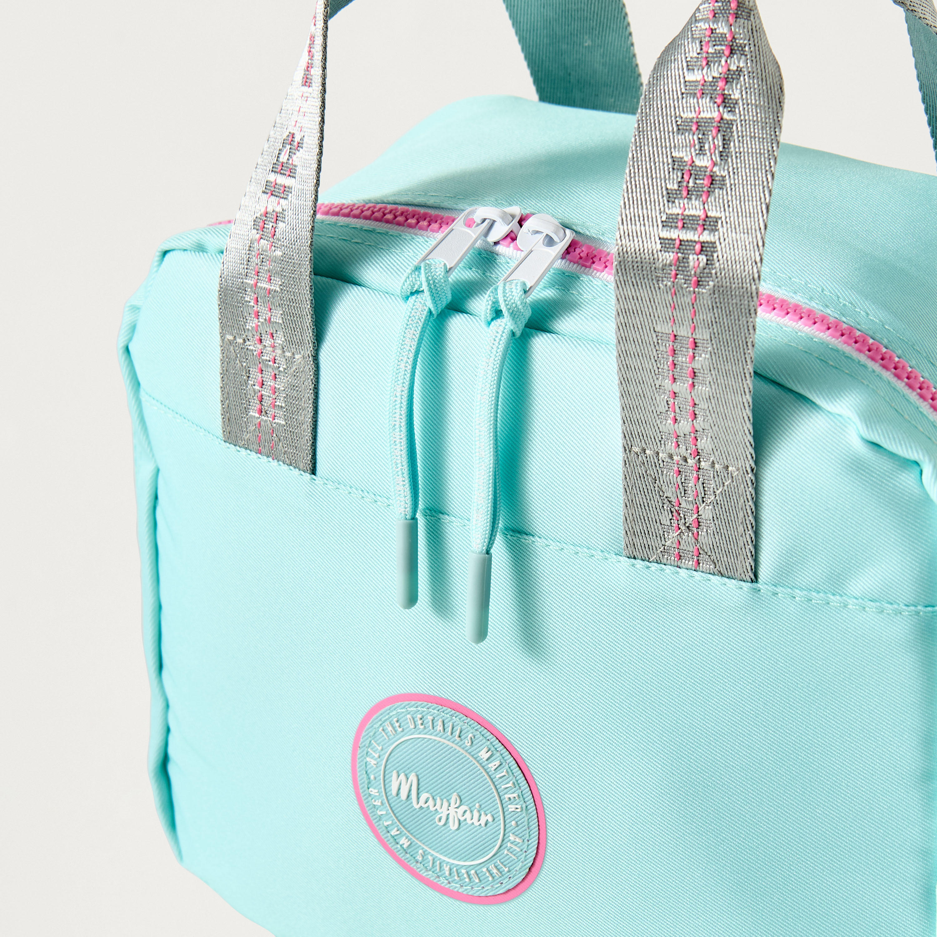شنطة غداء سادة بحزام قابل للتعديل وسحاب إغلاق من ماي فير-school-lunchessentials-lunchbags-image-2