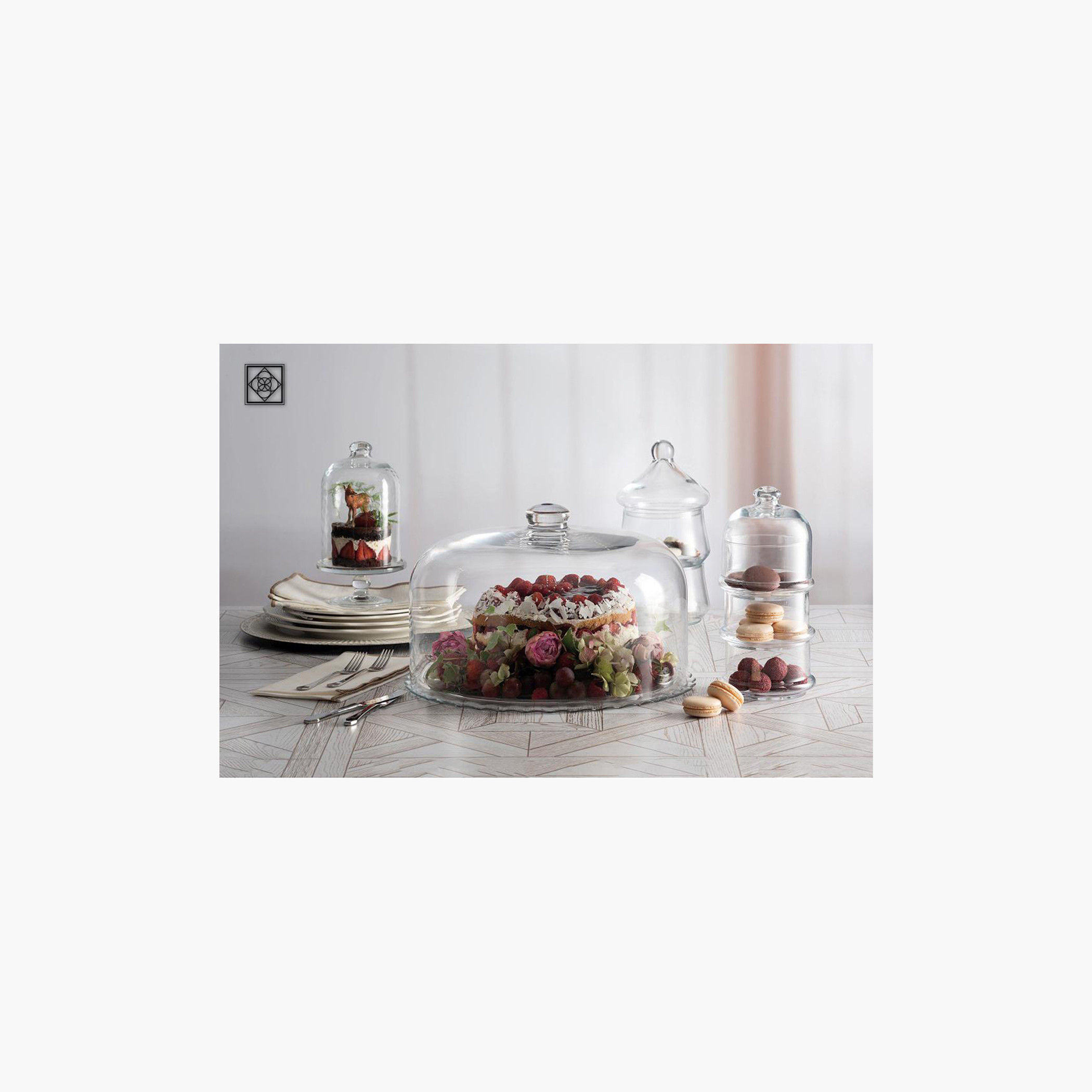 حامل كيك زجاج 3 طوابق مع قبة من باشابتشي - 26 سم-household-dining-serveware-cakestands-image-4