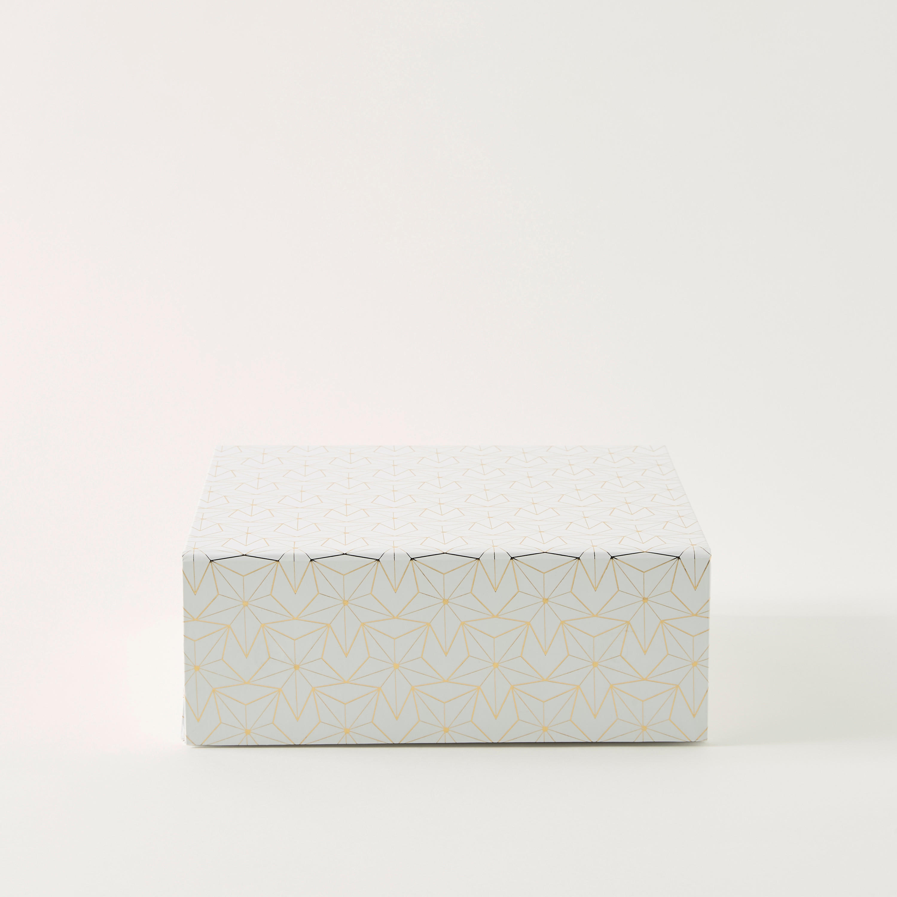 Findz Collapsible Gift Box - 26x26x10 cms-household-giftingaccessories-giftings-image-1