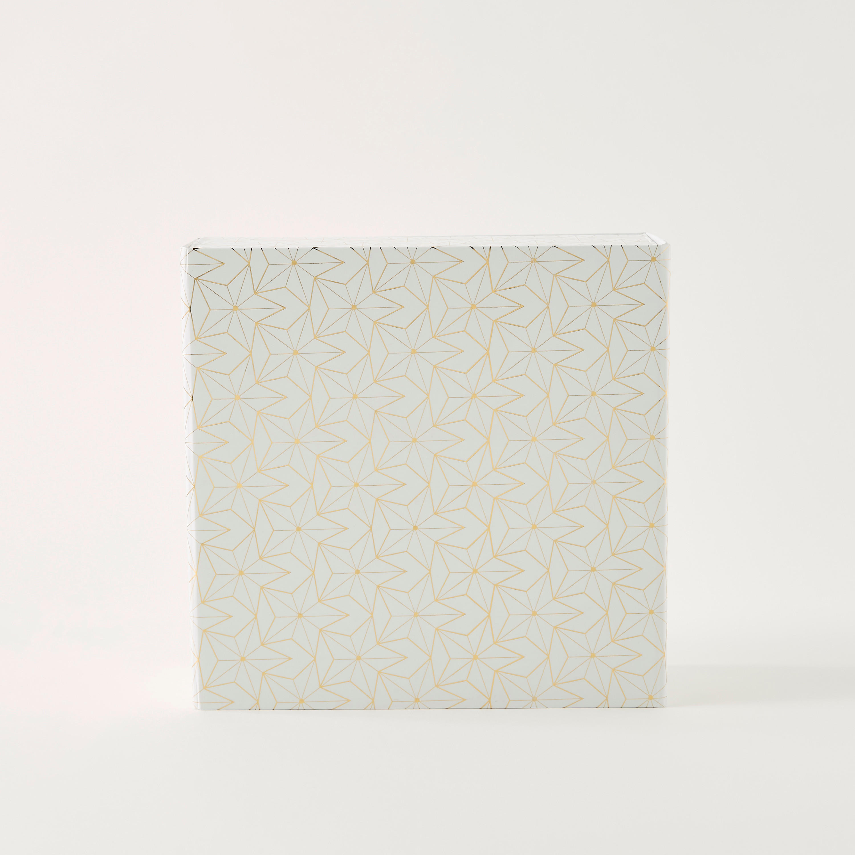Findz Collapsible Gift Box - 26x26x10 cms-household-giftingaccessories-giftings-image-4