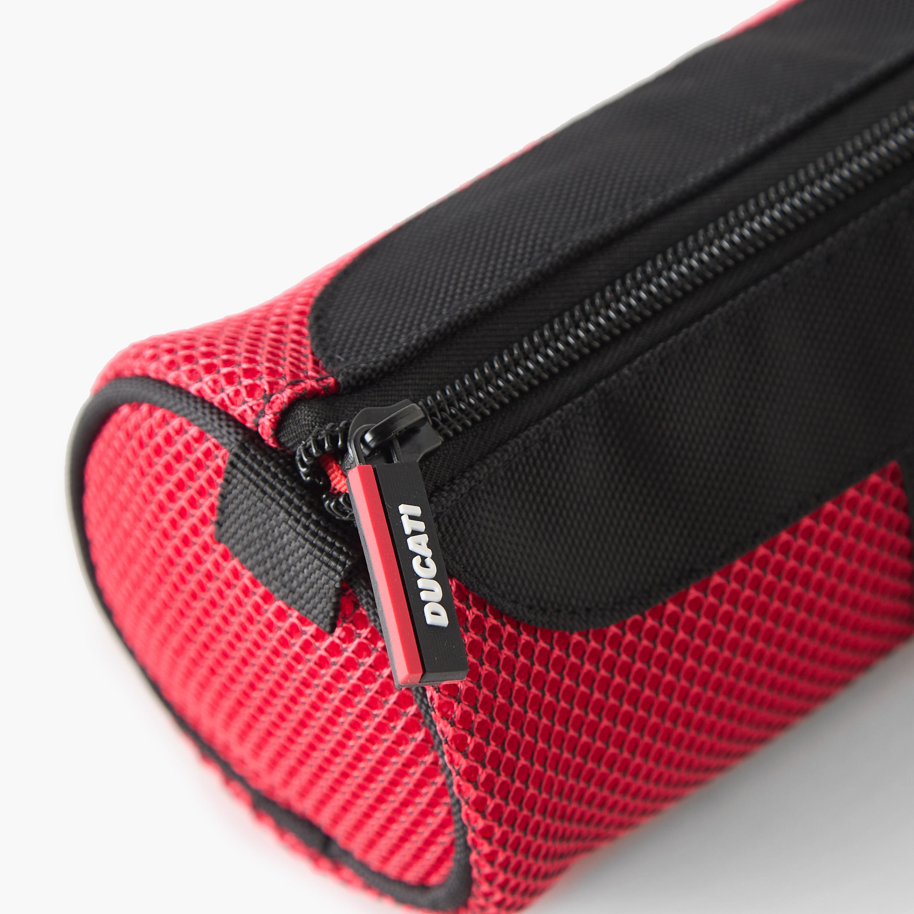 مقلمة بطبعات وسحاب إغلاق من دوكاتي-school-stationery-pencilcases-image-3