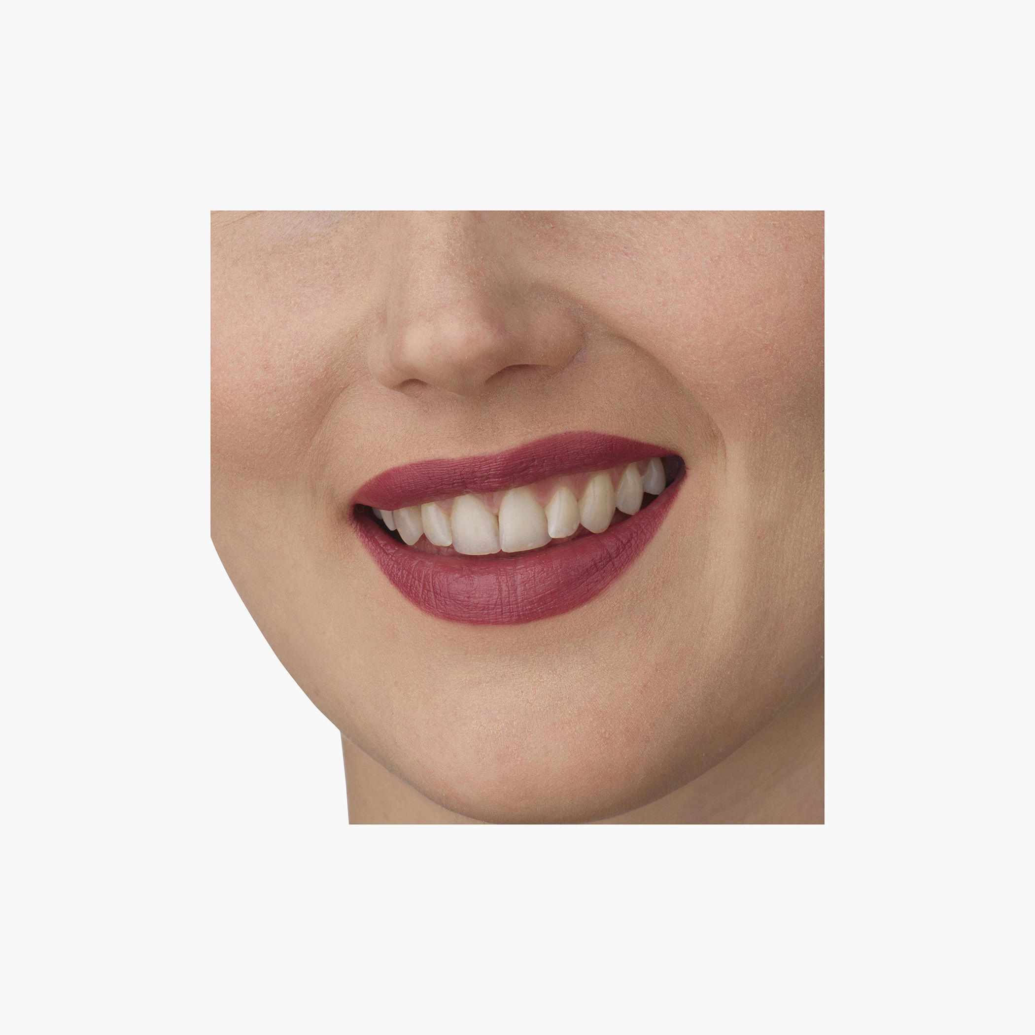أحمر شفاه بيرفيكت مويستشر من إيزادورا-beautyandpersonalcare-makeup-lips-lipsticks-image-22