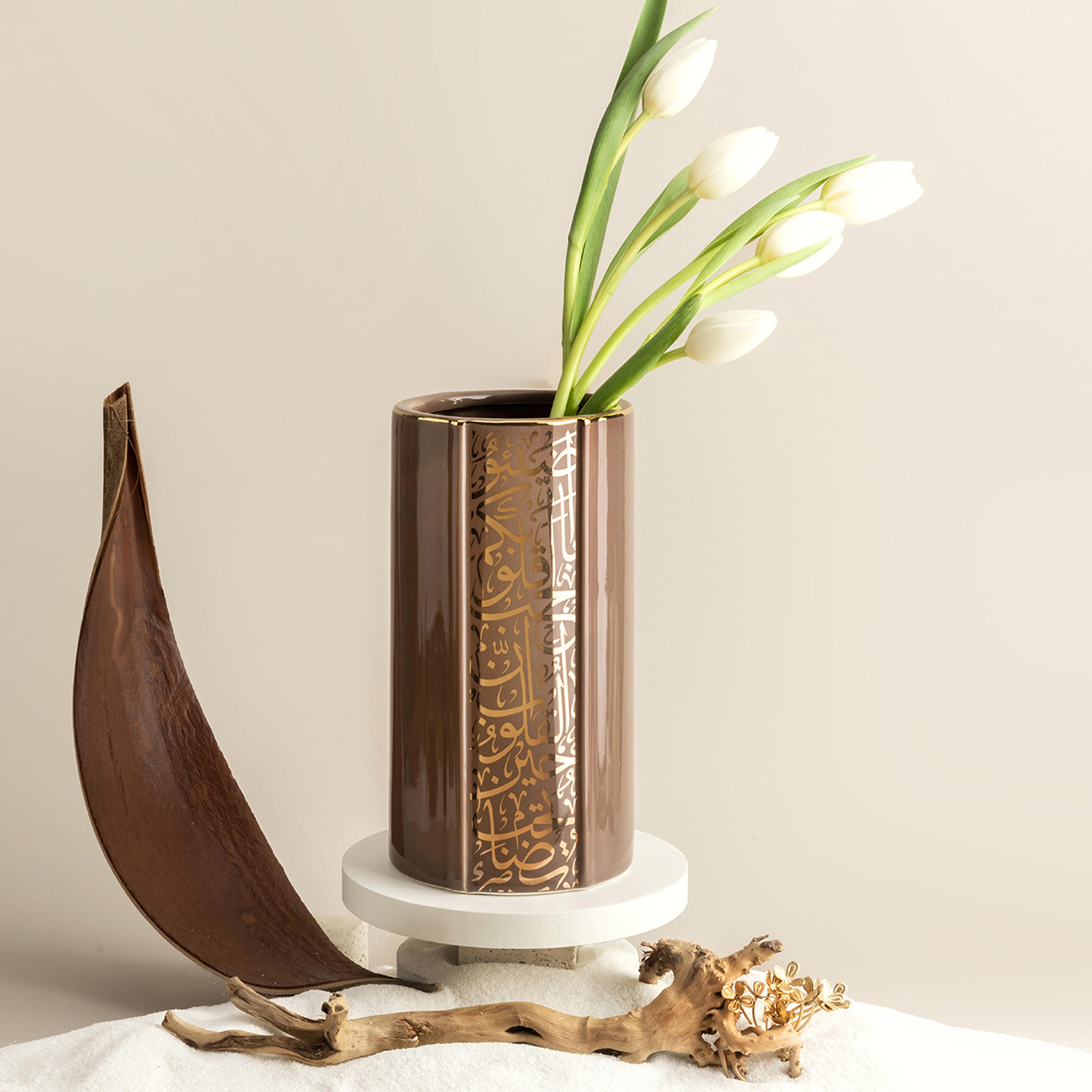 Otantik Nour Printed Porcelain Decorative Vase - 11x11x20 cm-household-decor-vasesandbowls-image-1