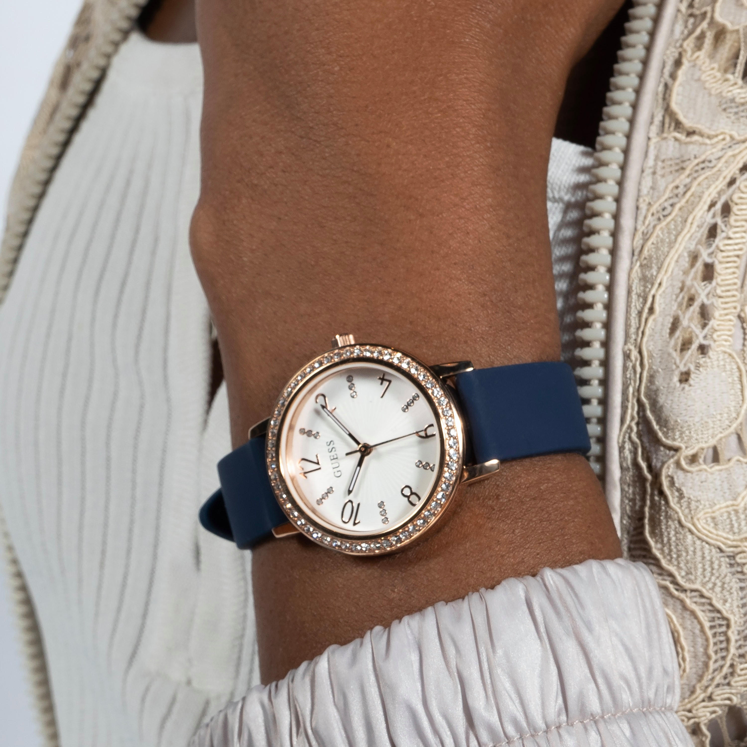  LC07515.650 | ساعة لي كوبر للرجال بسوار من ستانلس ستيل ذو كرونوغراف رمادي-women-watchesandjewellery-watches-image-5