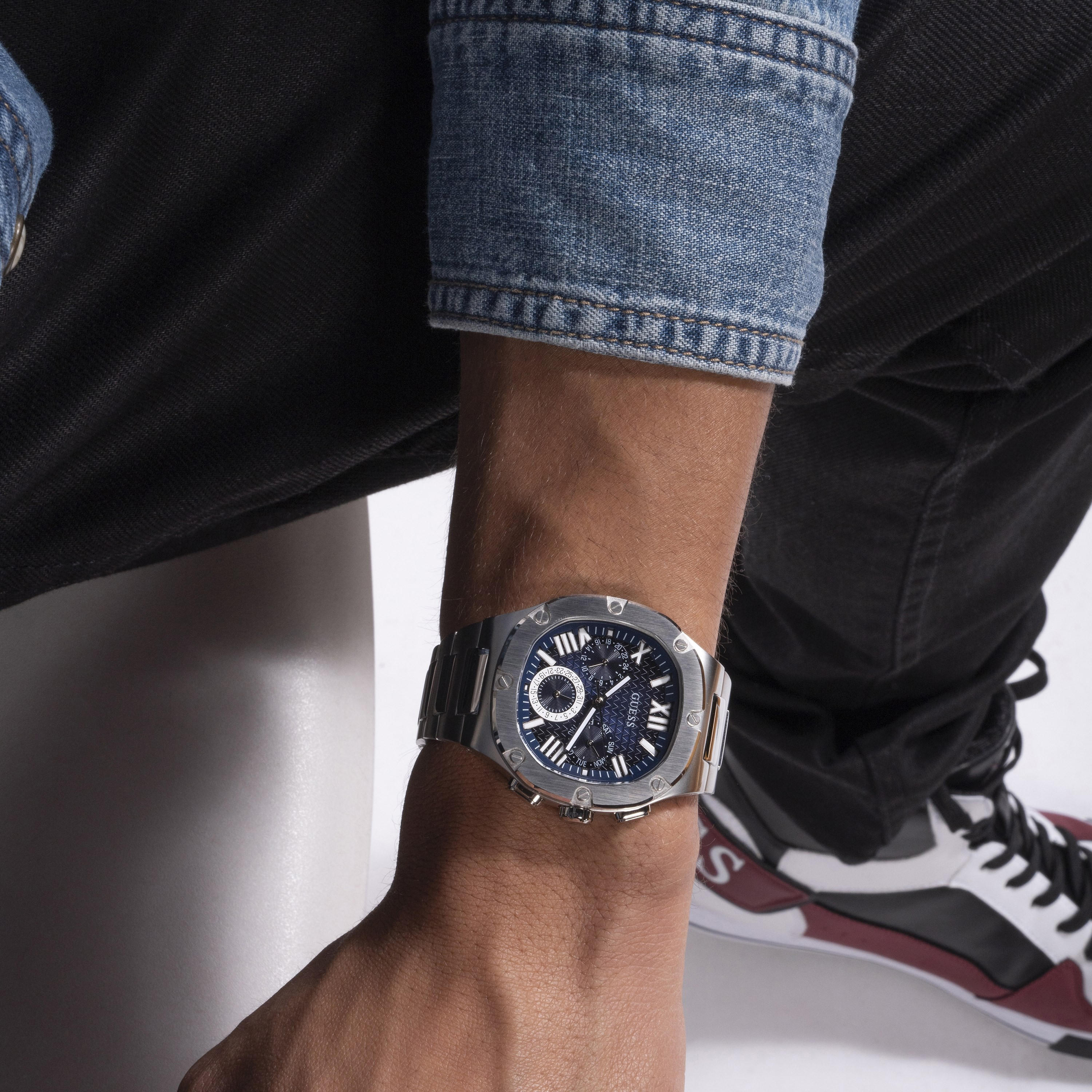 Guess Men's Silver Chronograph Stainless Steel Strap Watch | GW0572G1-men-watchesandjewellery-watches-image-5