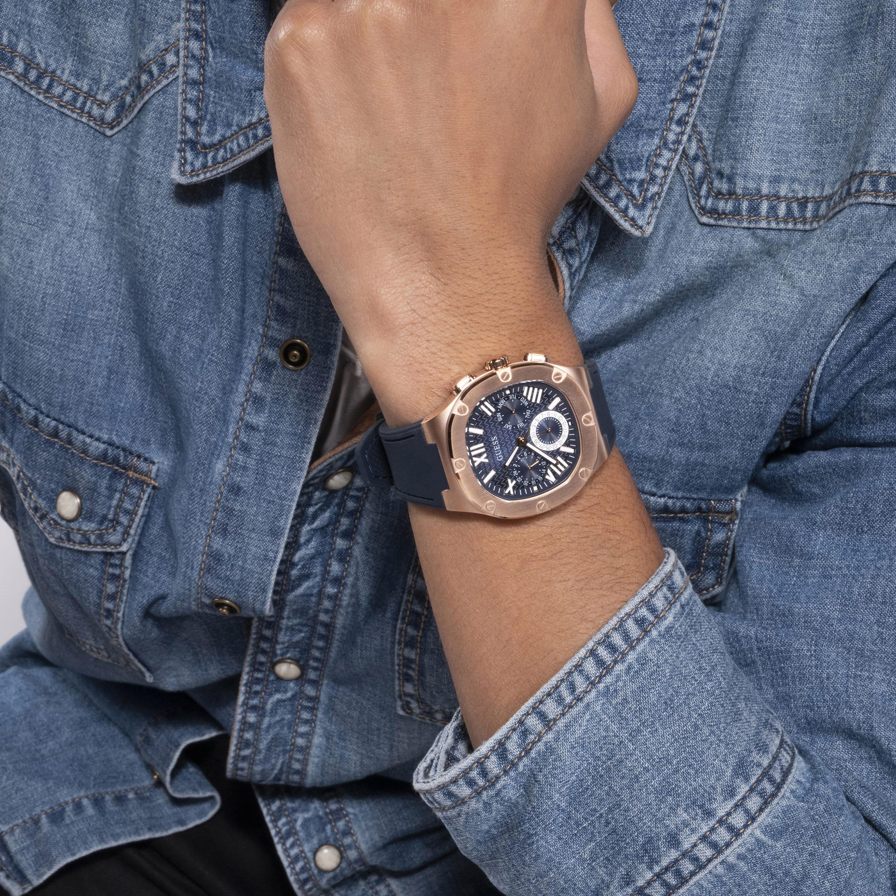Guess Men's Navy Chronograph Silicone Strap Watch | GW0571G2-men-watchesandjewellery-watches-image-5