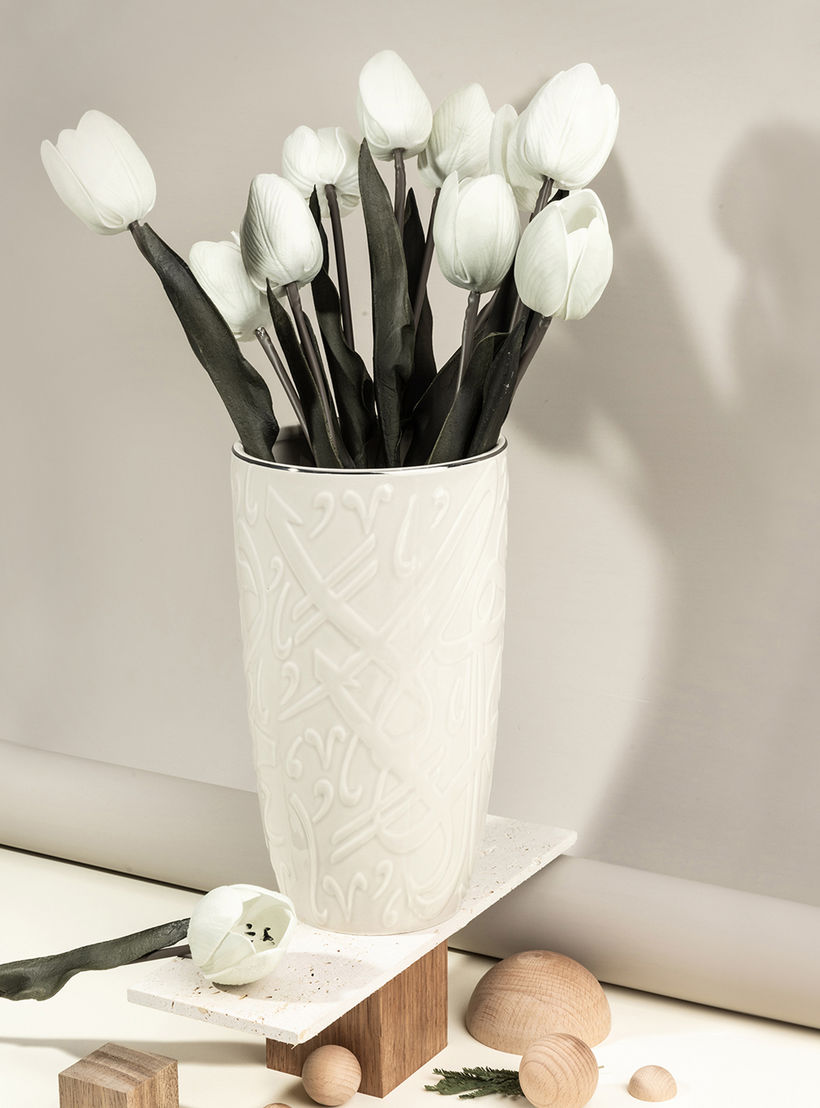 Otantik Diwan Porcelain Vase - 13x13x25 cms-household-decor-vasesandbowls-image-1