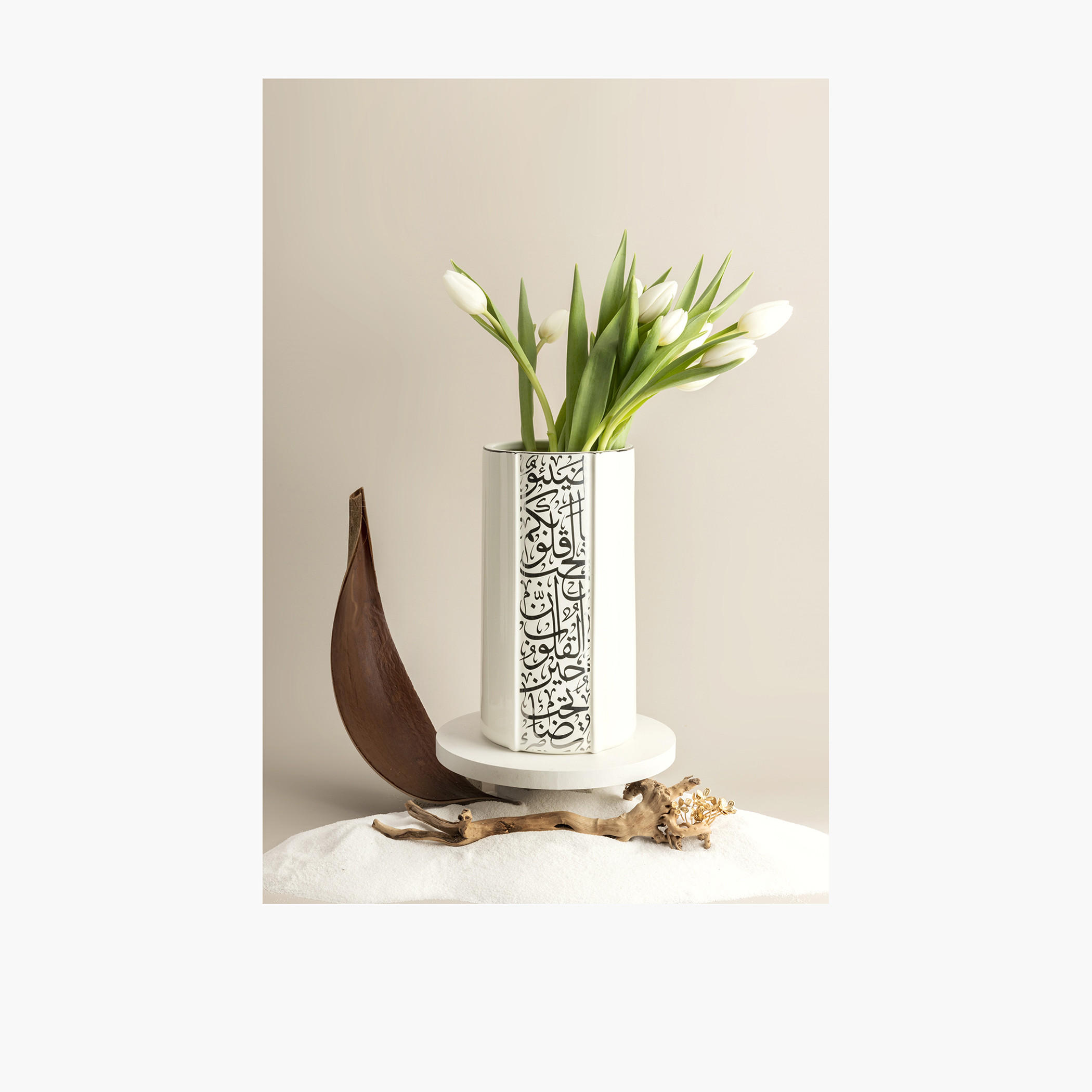 Otantik Noor Collection Vase - 13x13x25 cms-household-decor-vasesandbowls-image-3
