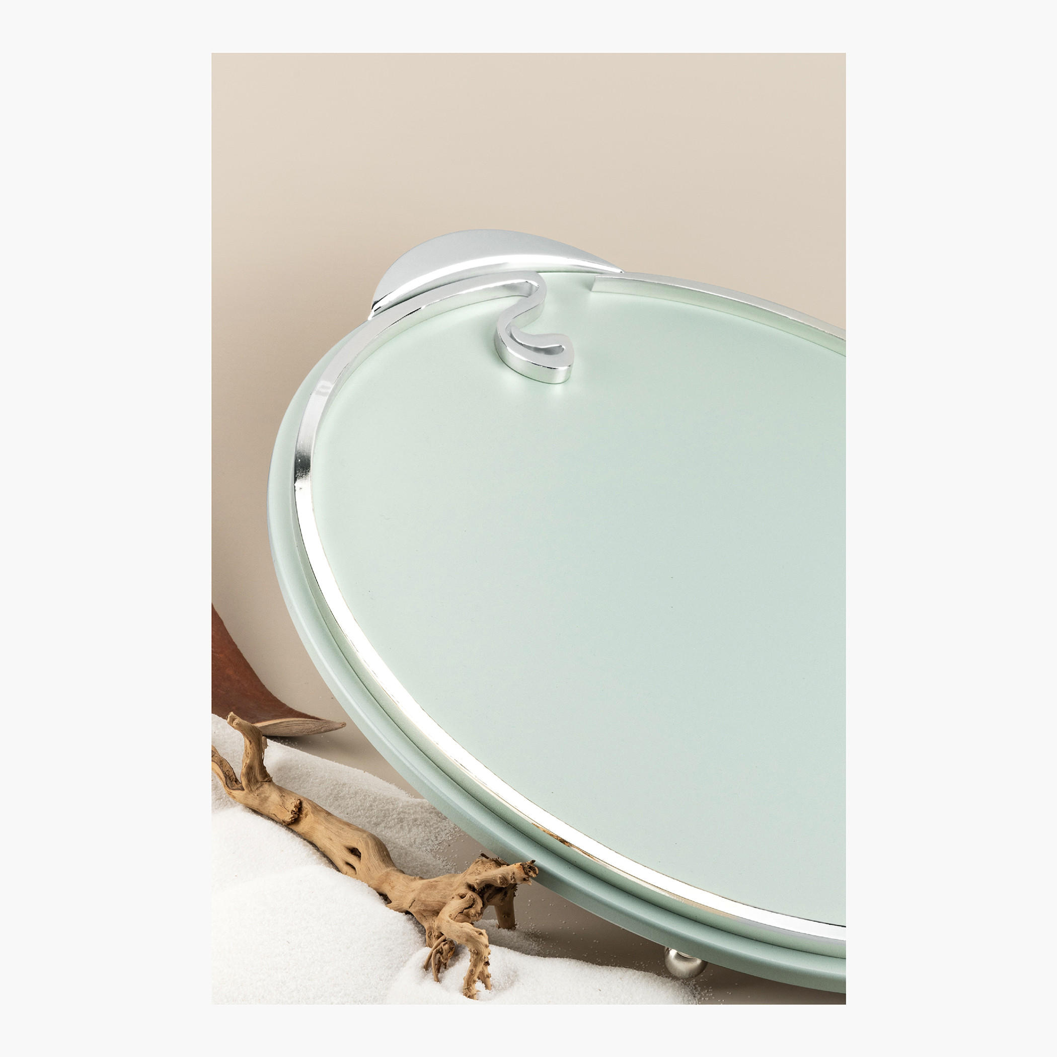 Otantik Nour Wooden Tray with Handles - 60x45 cm-household-dining-serveware-servingtrays-image-2