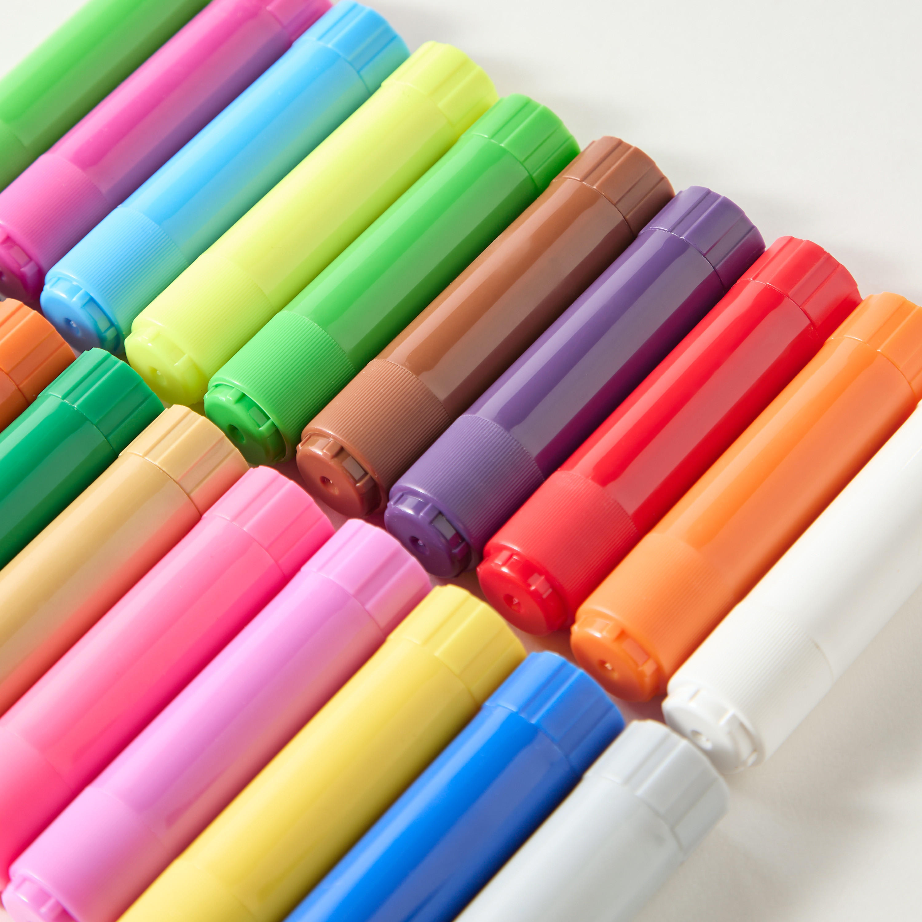 Findz 20-Piece Crayon Set-school-stationery-pensandpencils-image-4