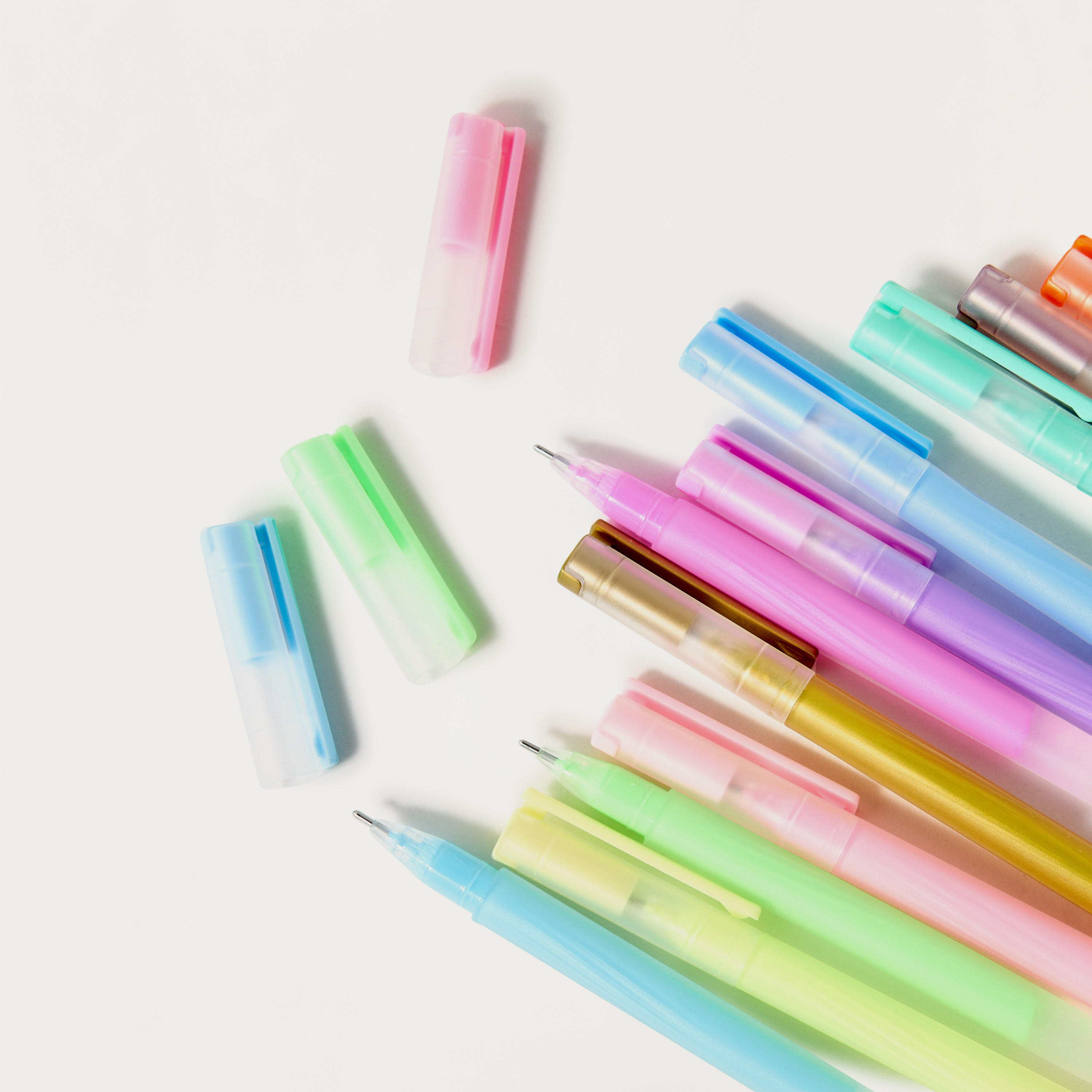 مجموعة أقلام حبر جل 48 قطعة من فايندز-school-stationery-pensandpencils-image-3