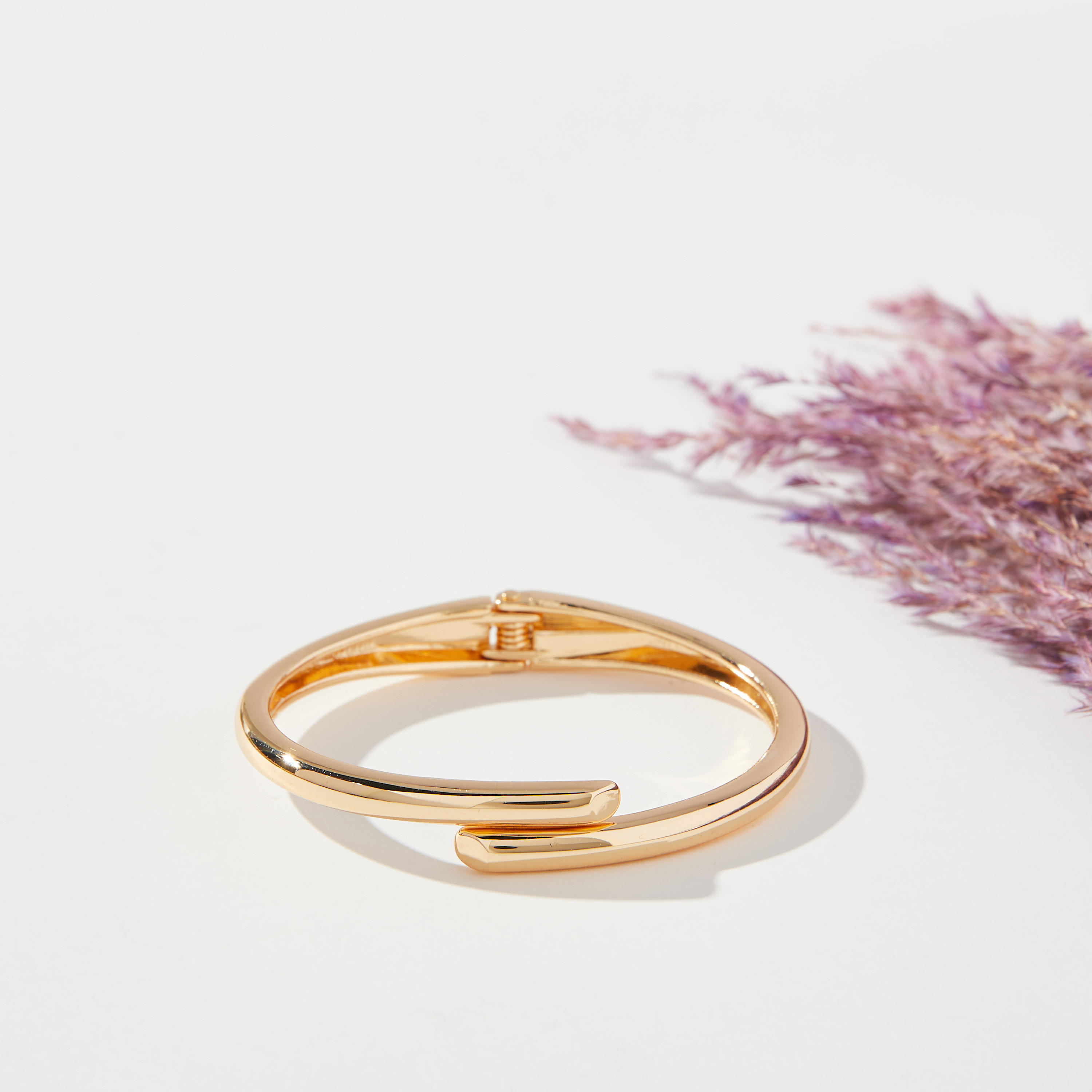 Metallic Cuff Bangle-women-watchesandjewellery-jewellery-banglesandbracelets-image-1