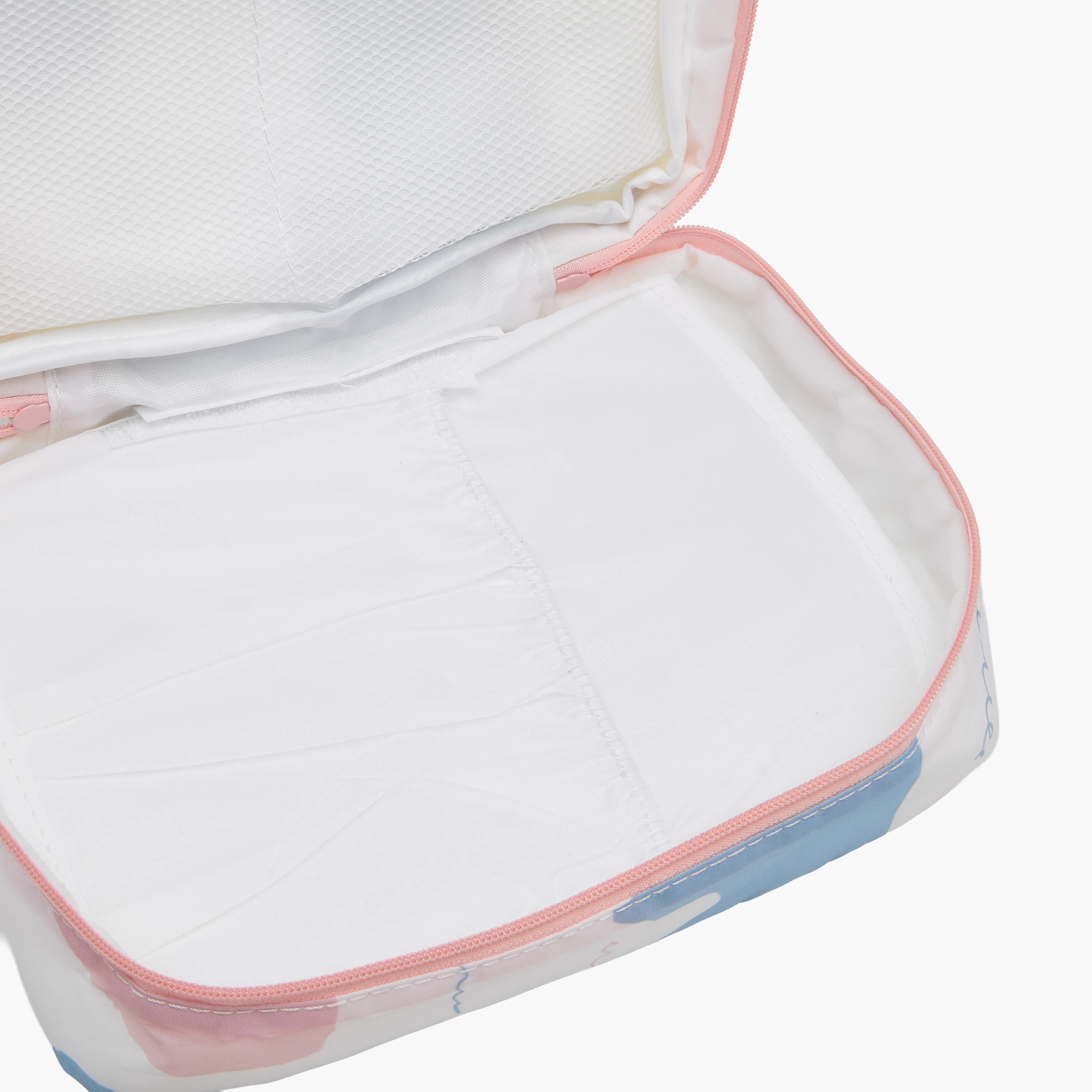شنطة تخزين مستحضرات التجميل بطبعات من جلو-travel-accessories-image-1
