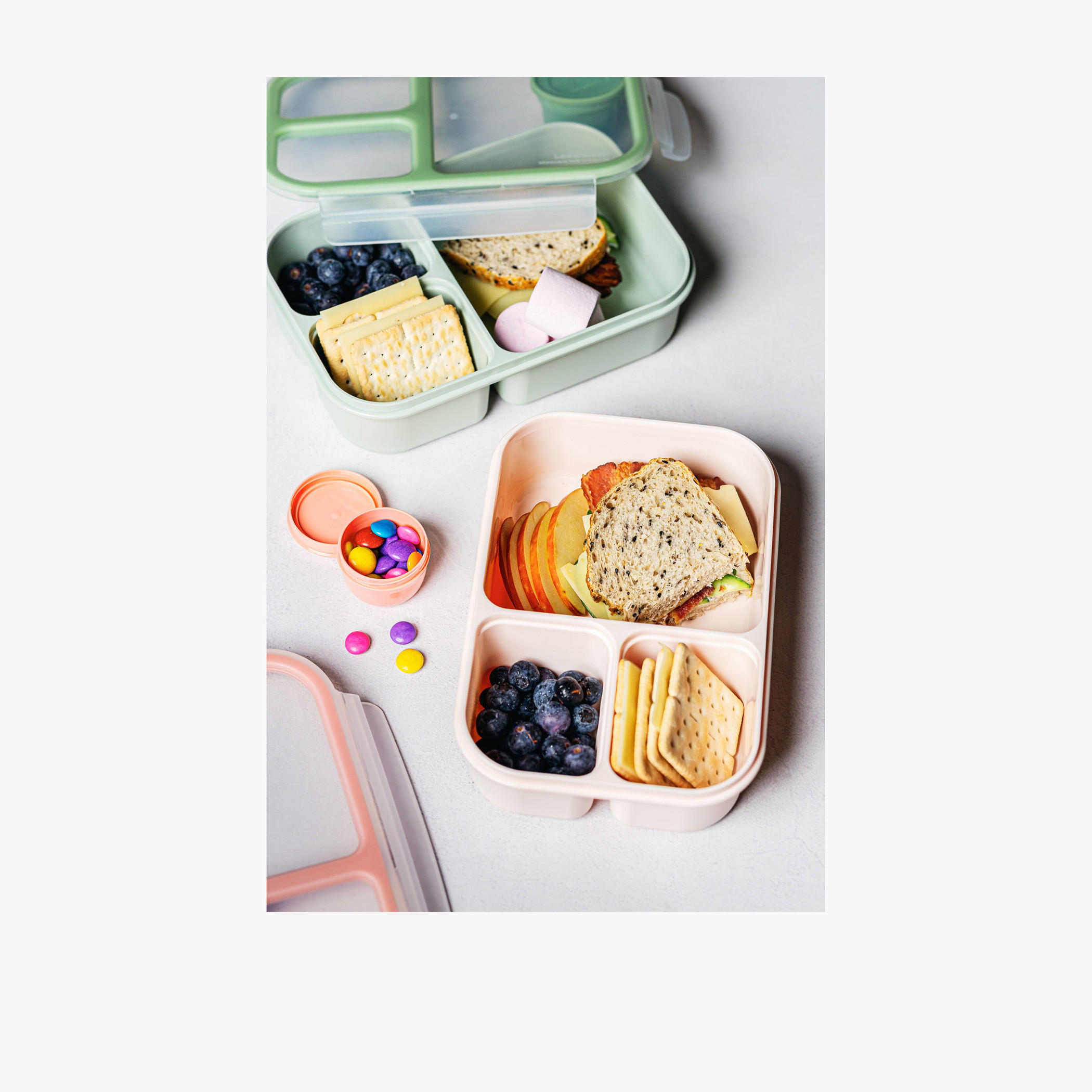 LocknLock Rectangular 3-Compartment Lunch Box with Clip Lock Lid - 980 ml-school-lunchessentials-lunchboxes-image-7