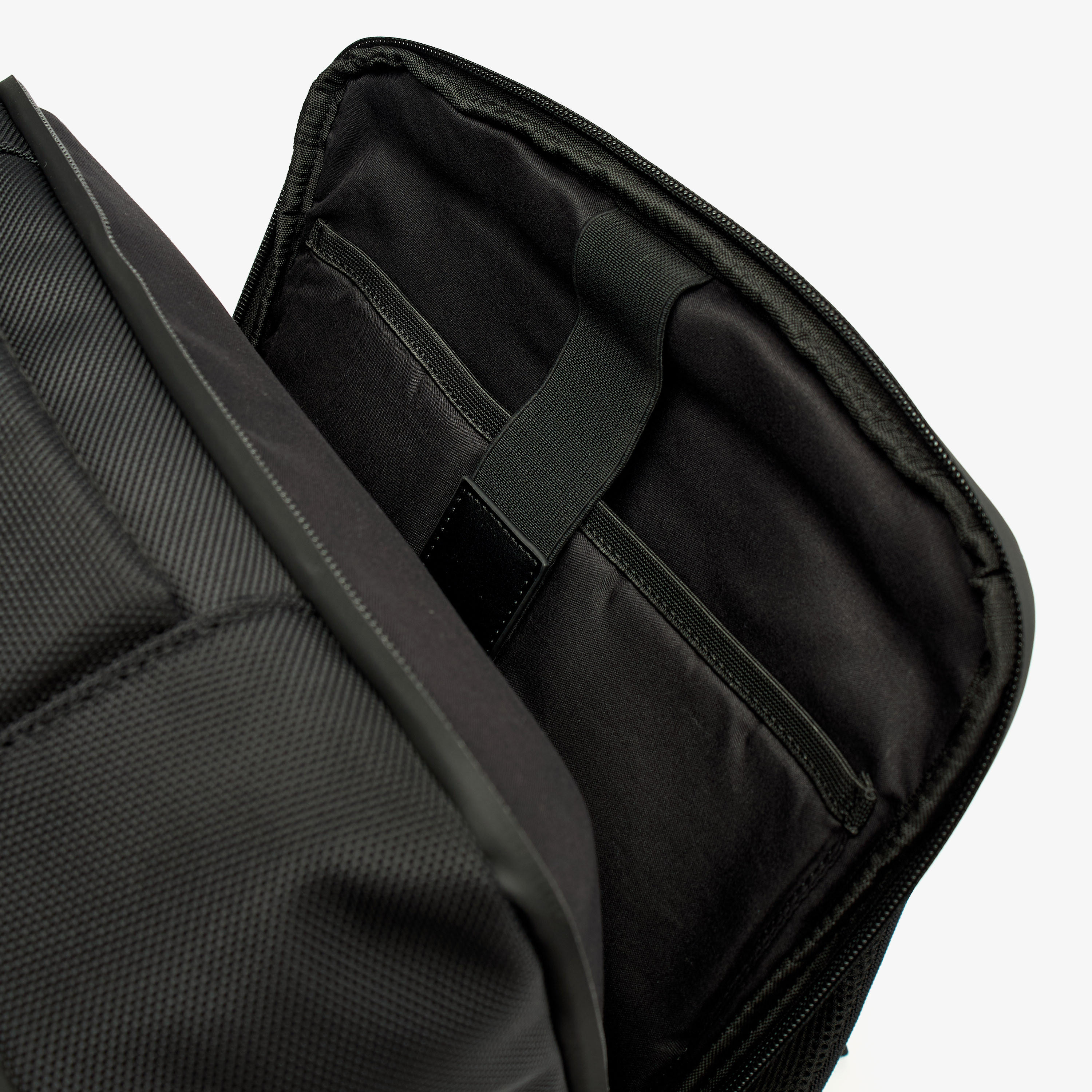 Duchini Solid Backpack with Adjustable Straps and Zip Closure-men-bags-image-5