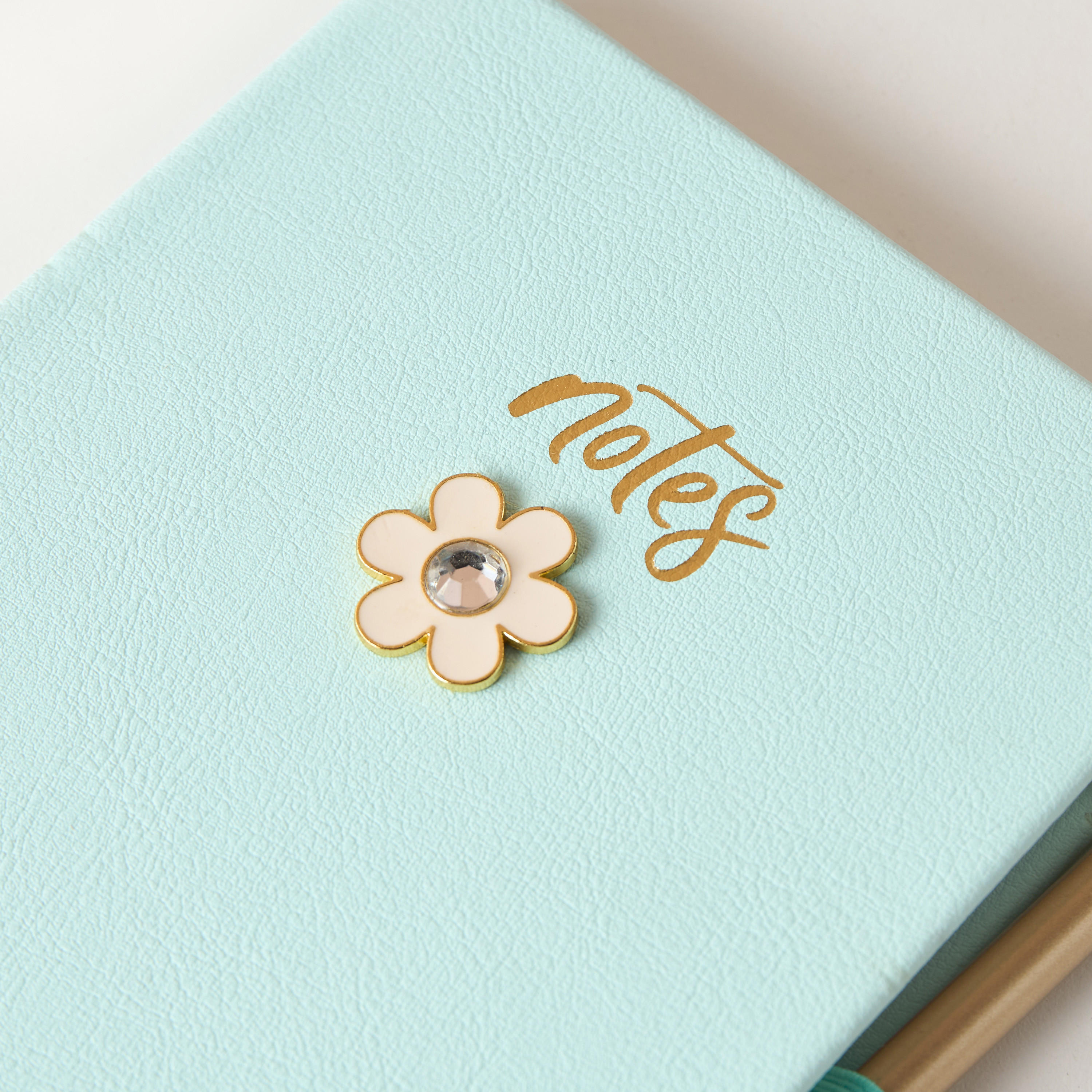 Floral Applique Journal with Pen-school-stationery-planners-image-4