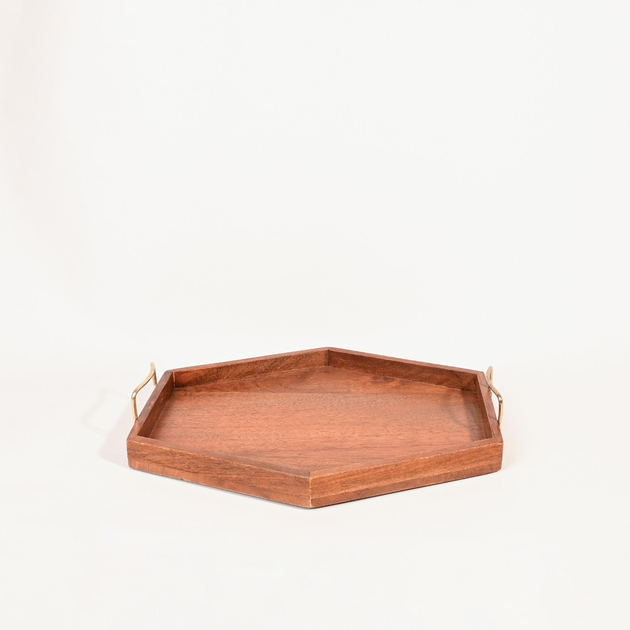 صينية تقديم خشبية سداسية بمقابض من هوم كارفينج - 40 سم-household-dining-serveware-servingtrays-image-4