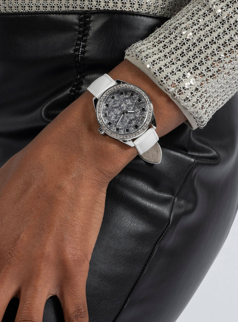 Guess Women's Silver Analog Leather Strap Watch | GW0608L1 | 37 MM-women-watchesandjewellery-watches-image-5