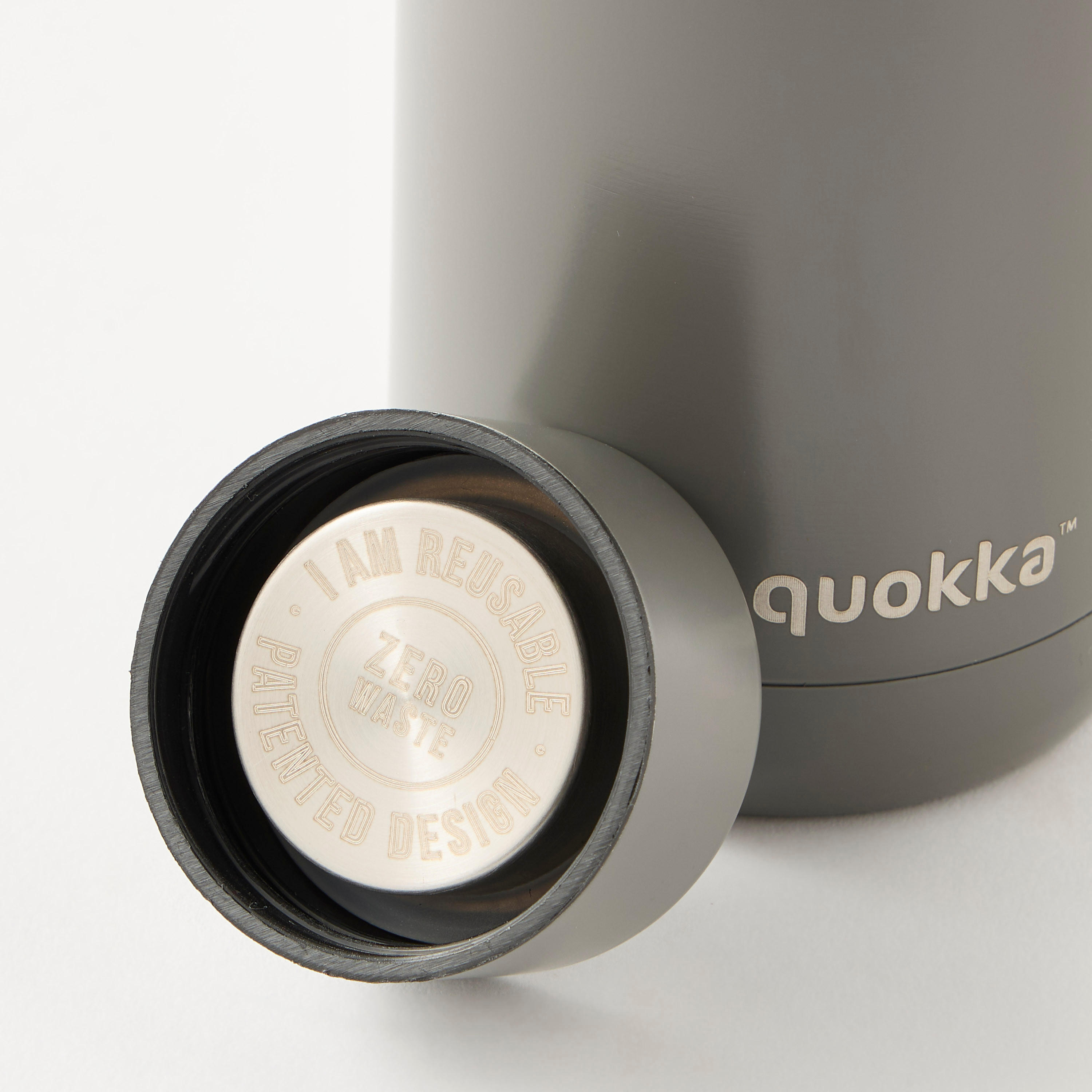 Quokka Solid Stainless Steel Water Bottles - 630 ml-school-waterbottles-image-4